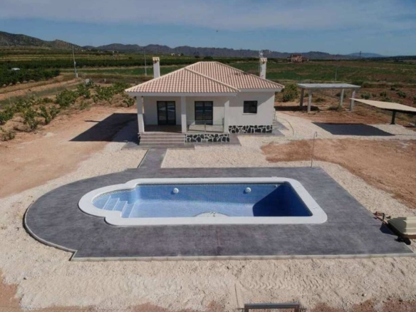 Villa in Pinoso (Alicante)