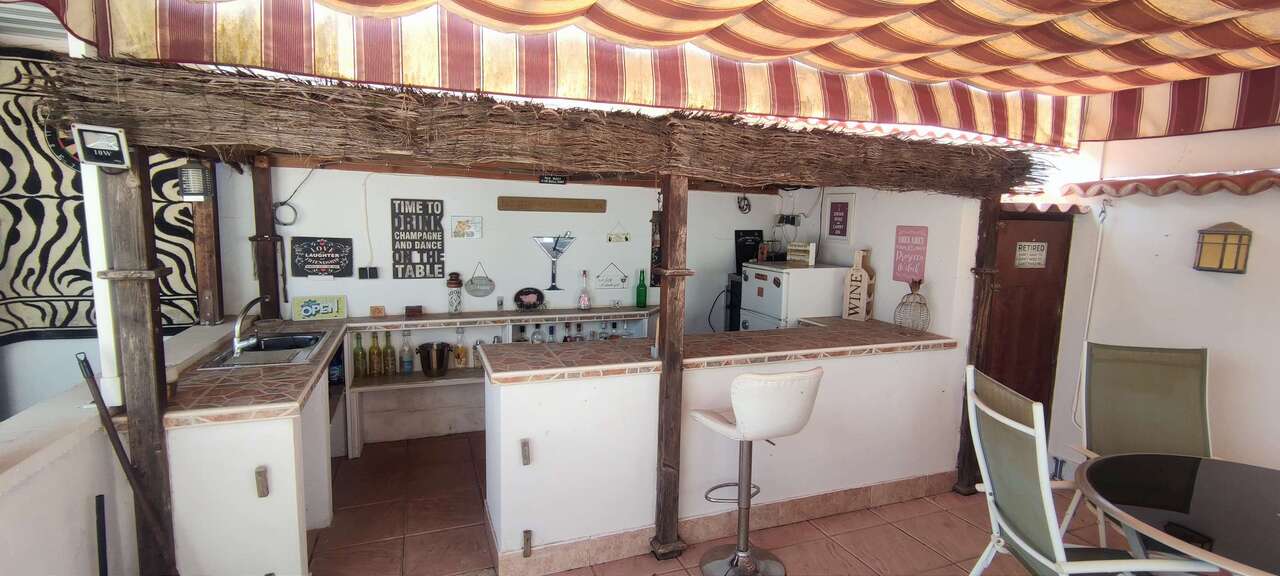 28011-villa-for-sale-in-sax-1637261-large