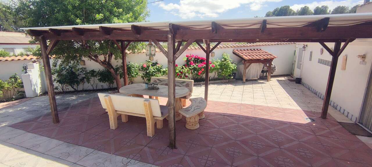 28011-villa-for-sale-in-sax-1637265-large