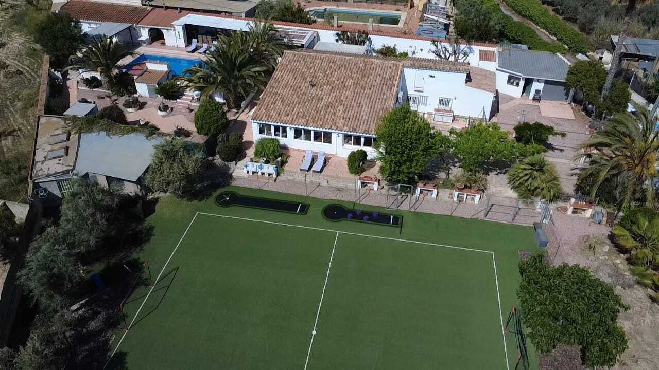 Villa in Sax (Alicante)