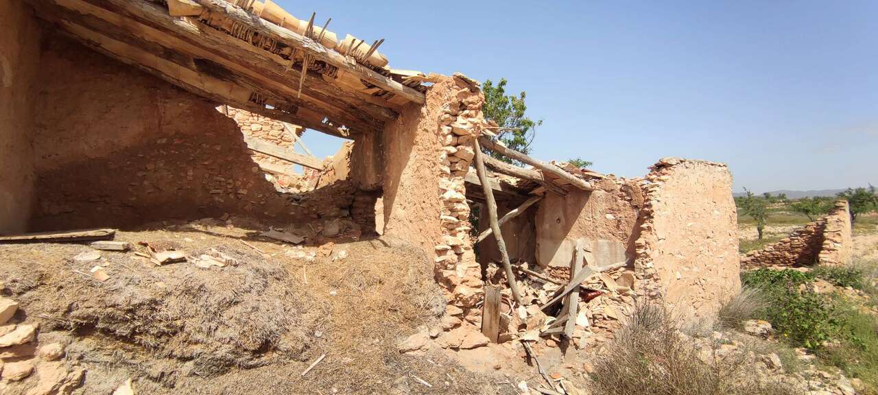 29689-country-house-for-sale-in-pinoso-1821702-large