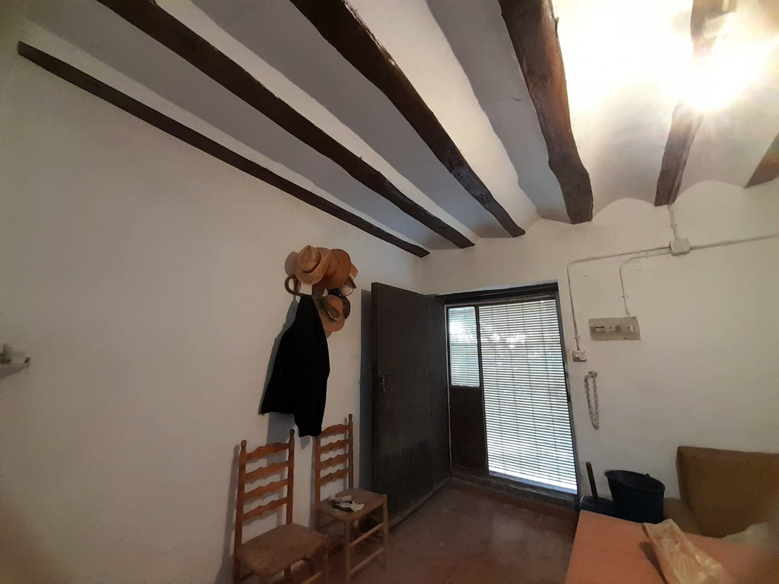 property_attachment_1hydyme4ck_20241202020713