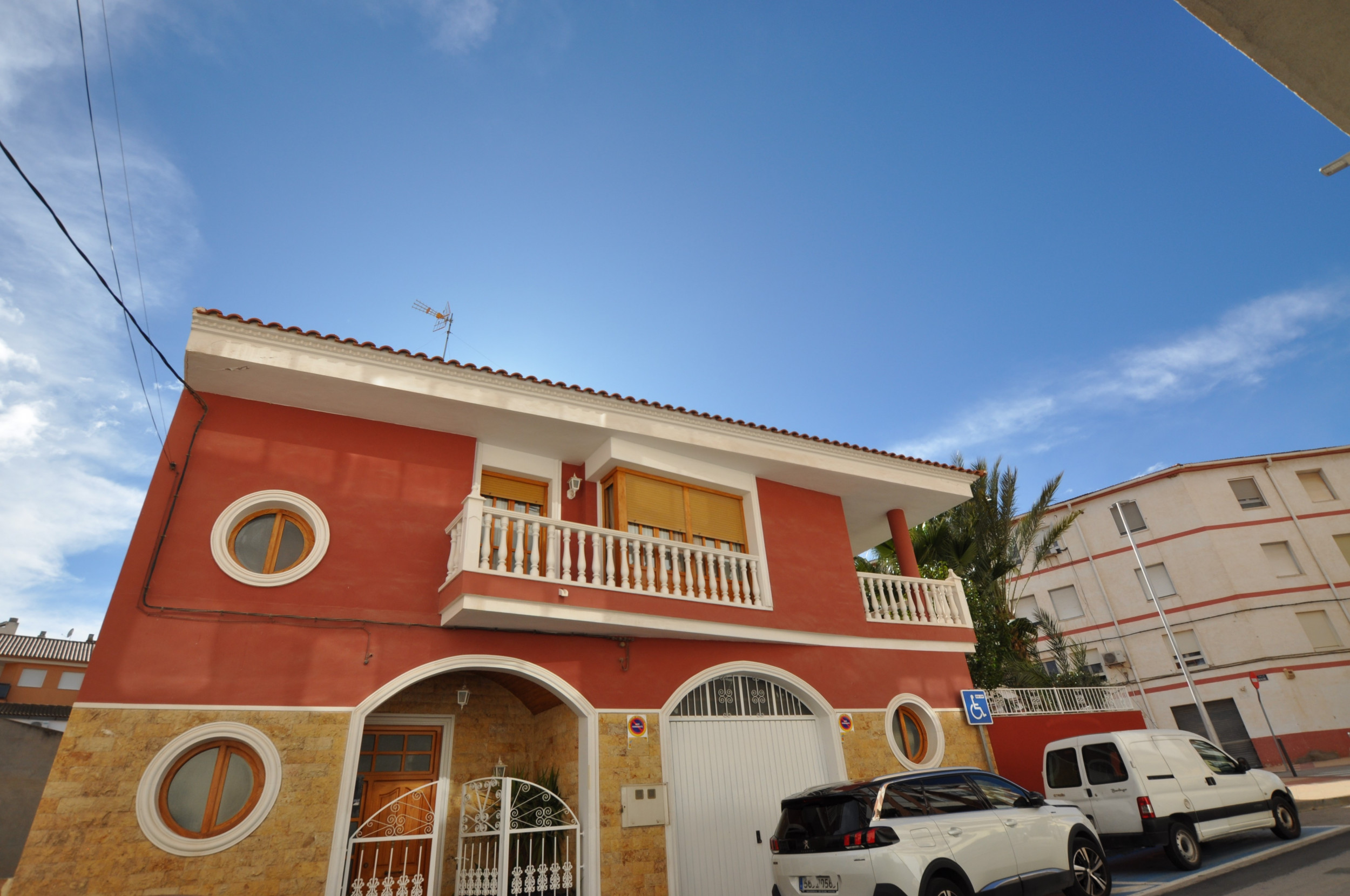 property_attachment_1opkh9lmdf_20240402082040