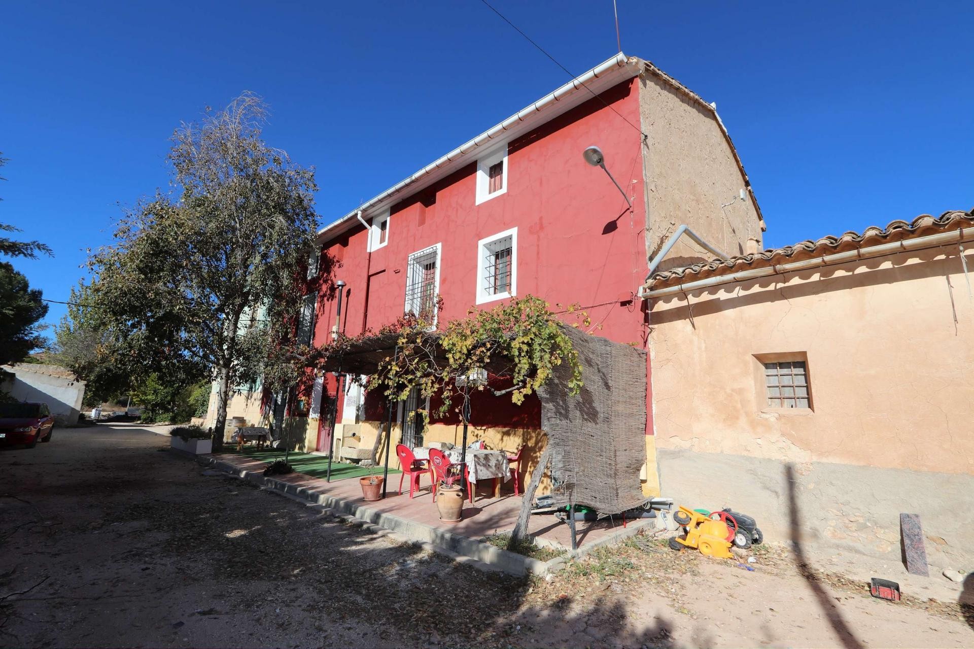 w_06wyia8qtvodacntjfap