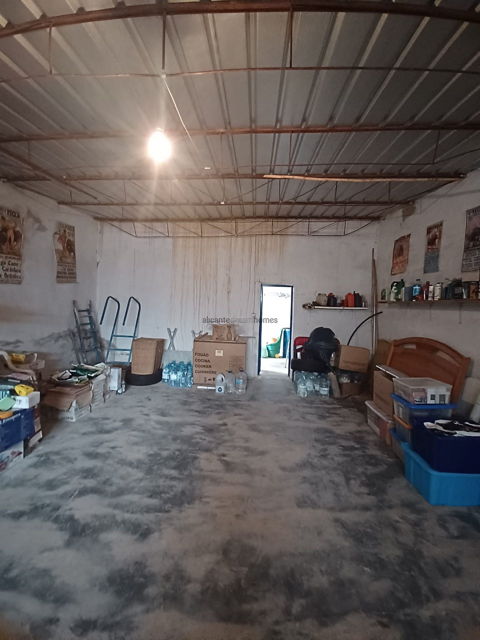 w_07hxpa6cqzg87yfzeqi6