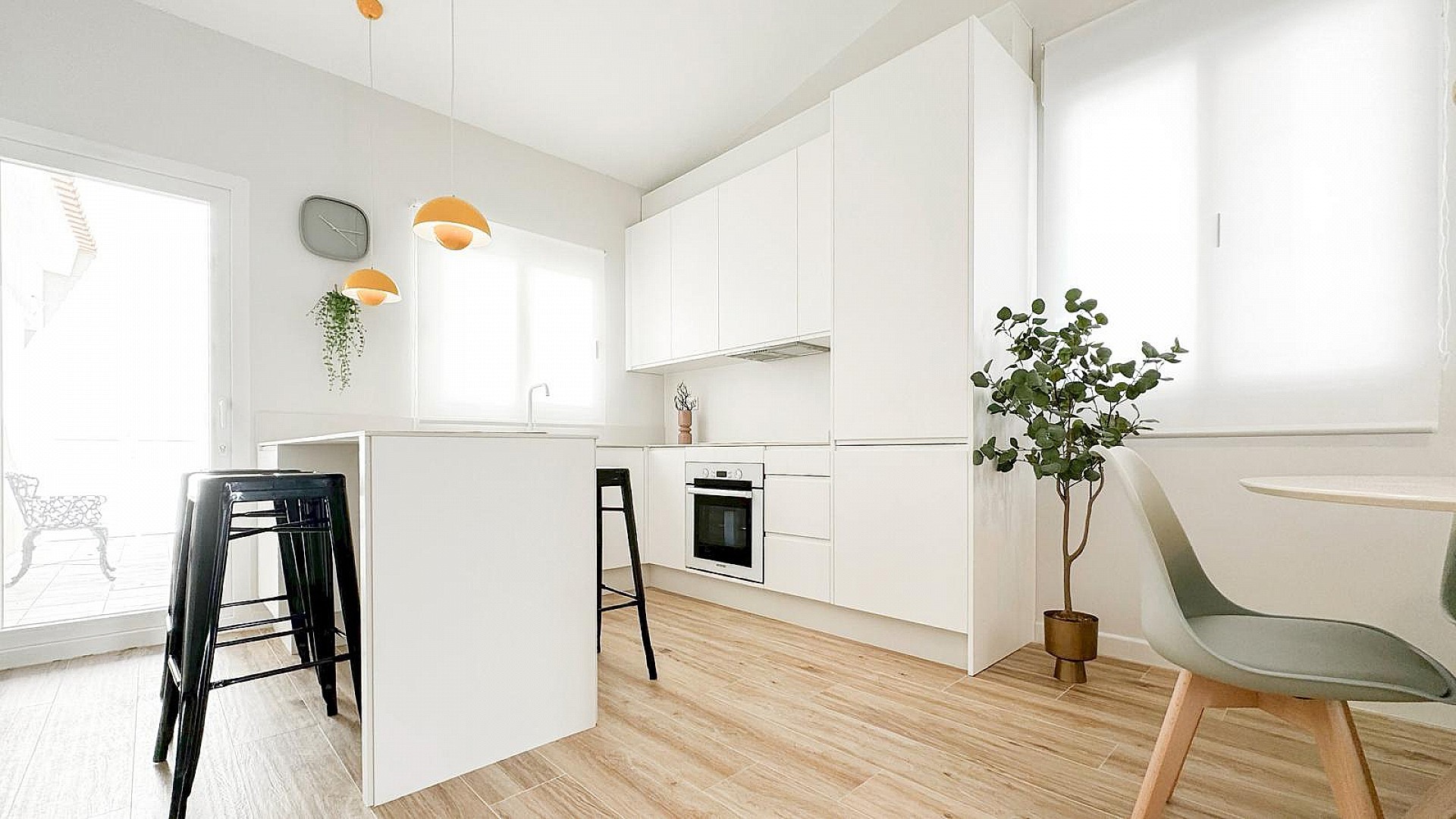 w_0yczwbuauuifshf4f4v3