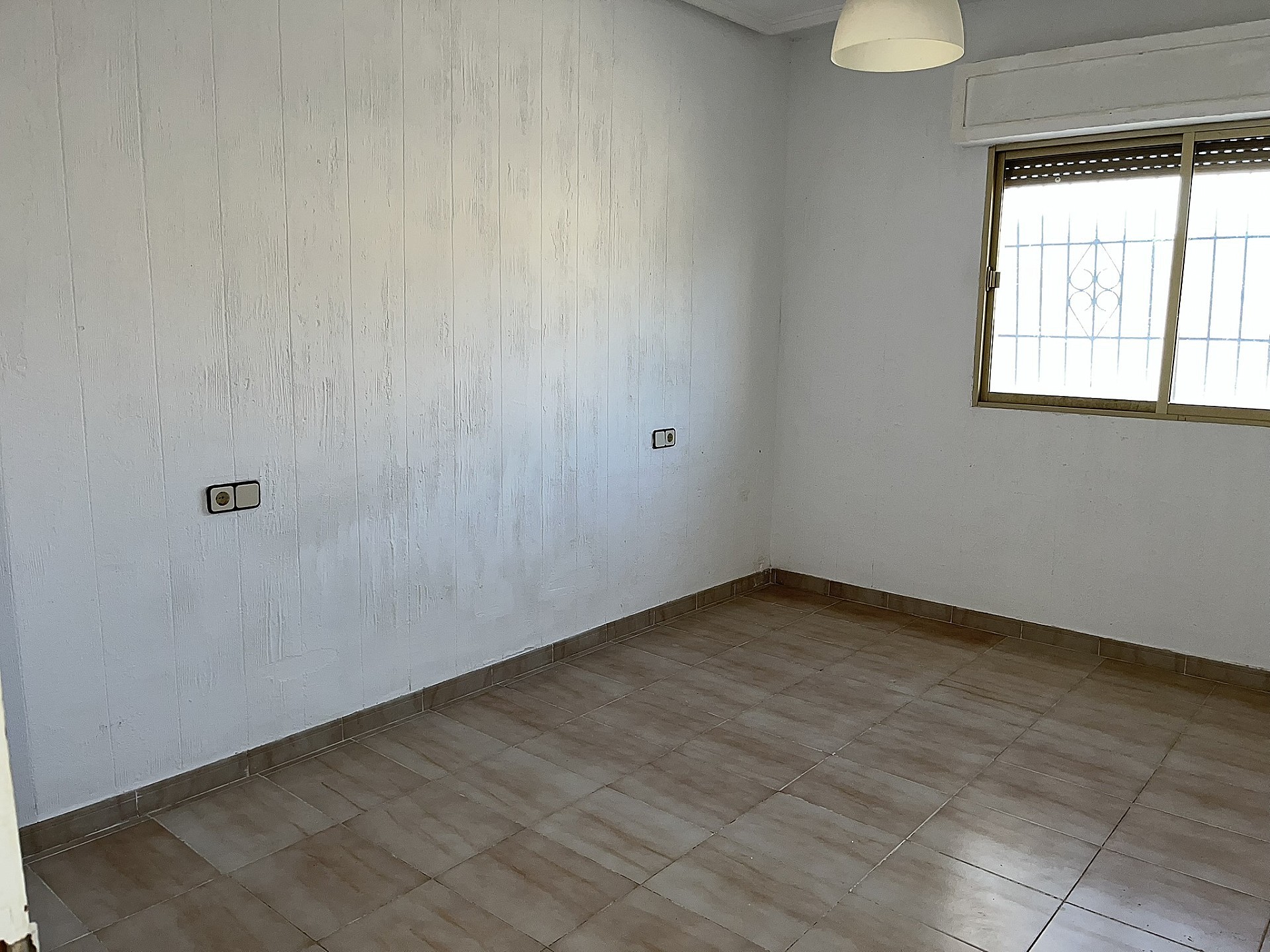 w_373py7vhyrhyc3n8uq5y