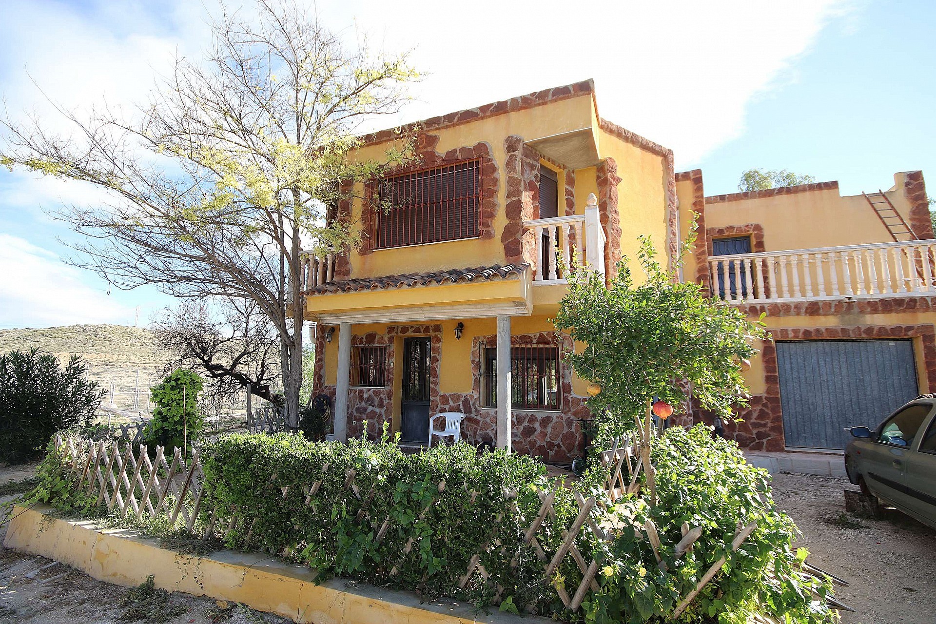 w_37jddcdkwd7u77kx4rzg