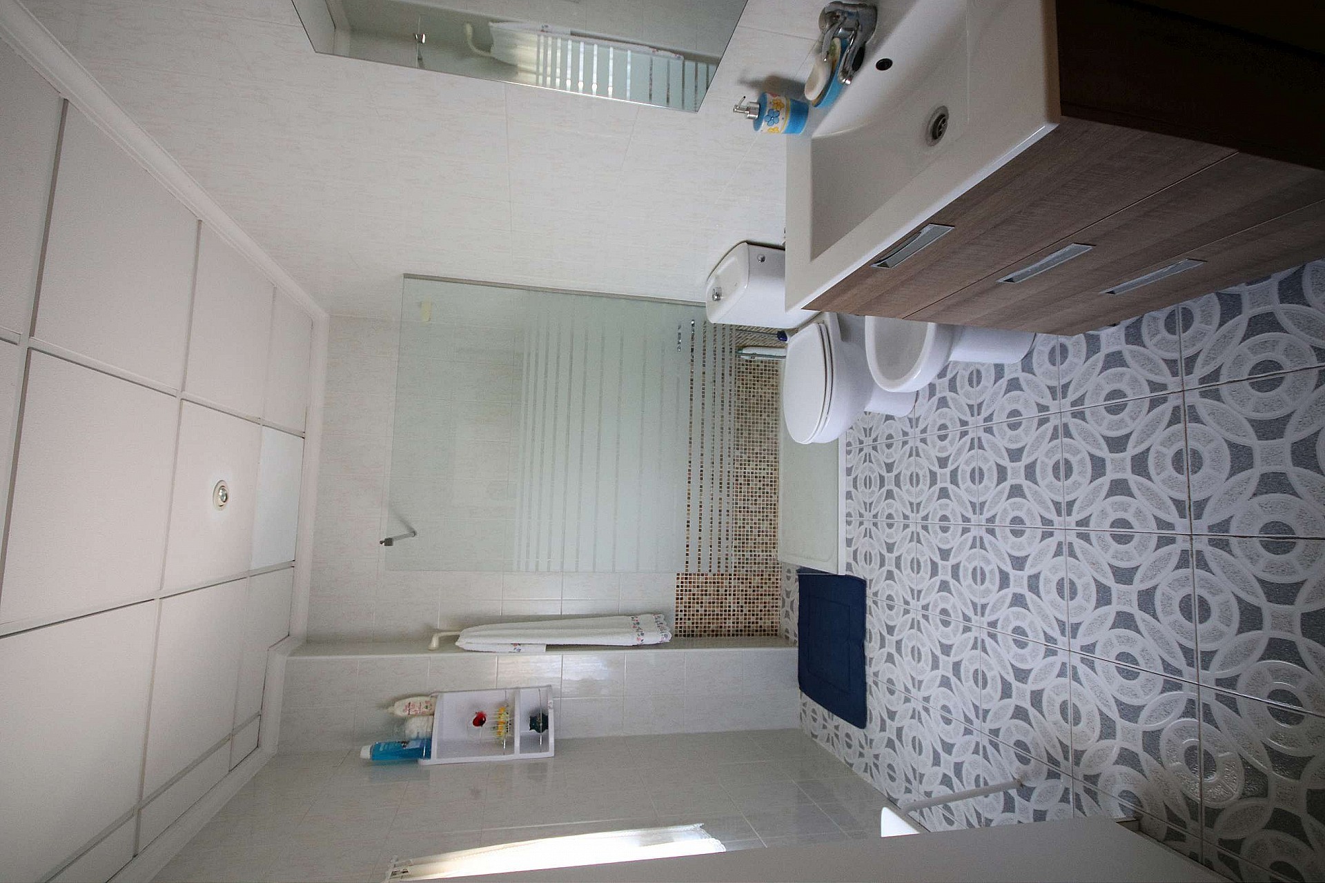 w_3x73ty363vif6b4tvg0h