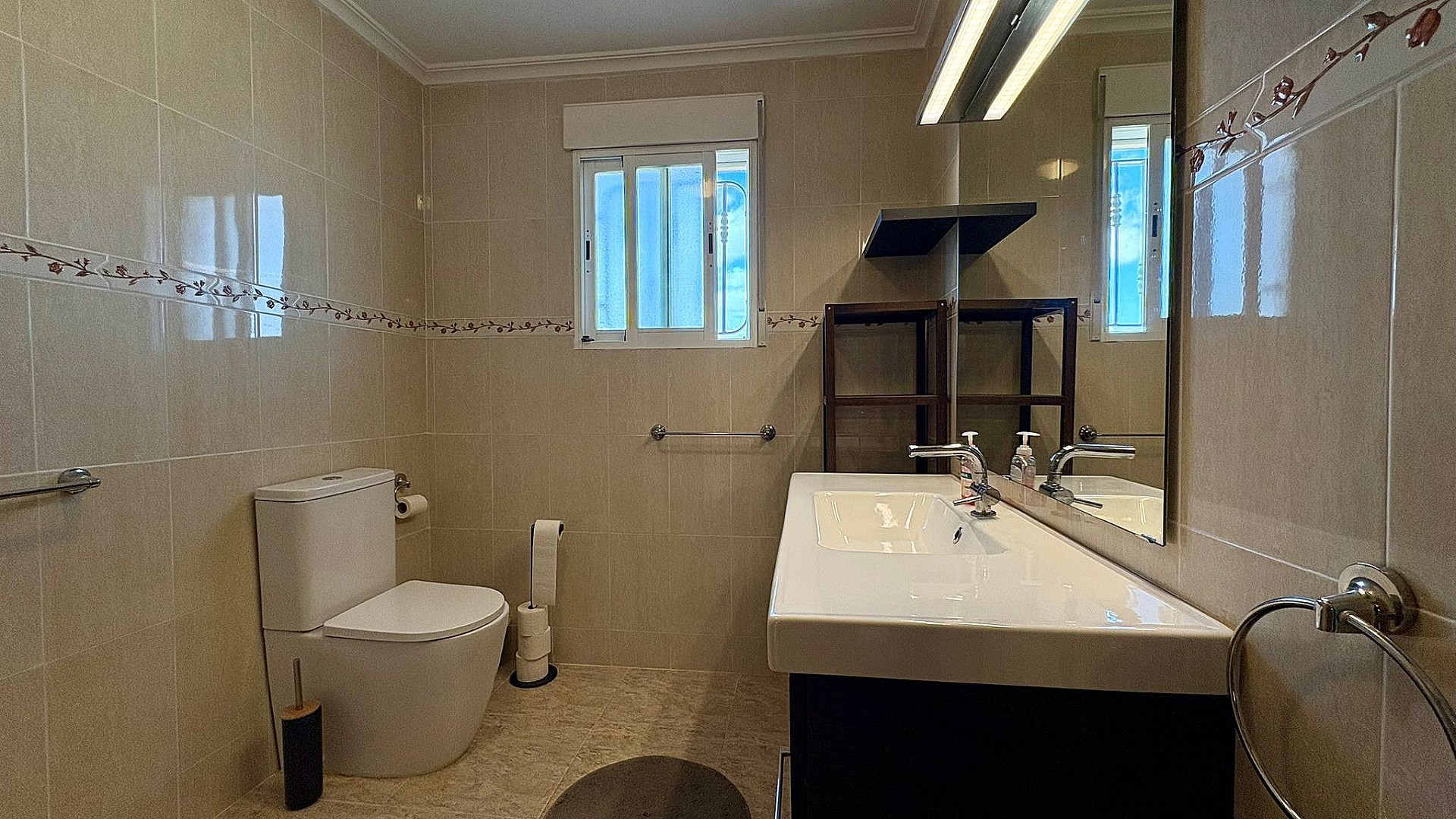 w_4fb3pzovbd34cuujhvow