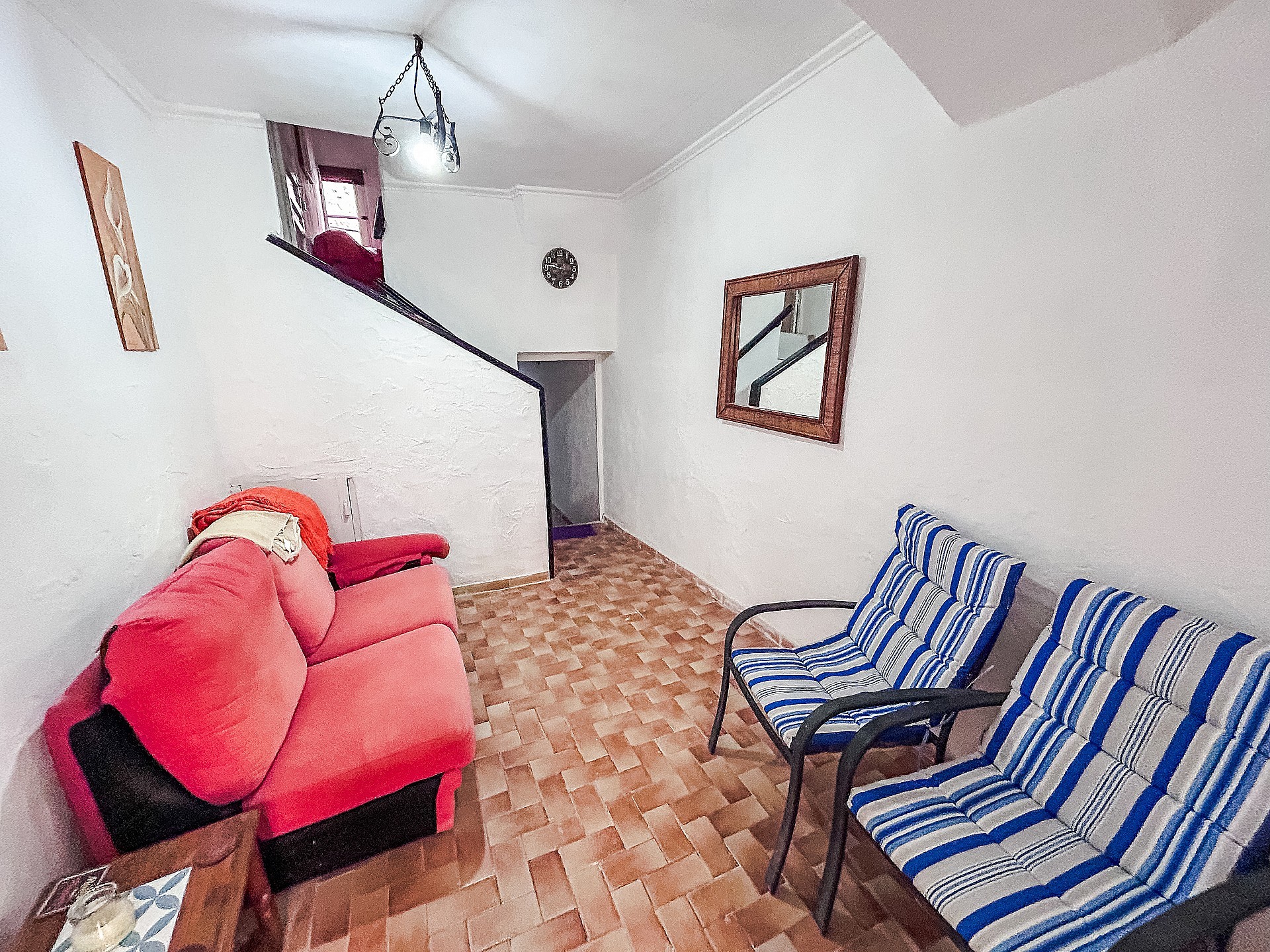 w_4jtg2yfe2sak4ijnaoag