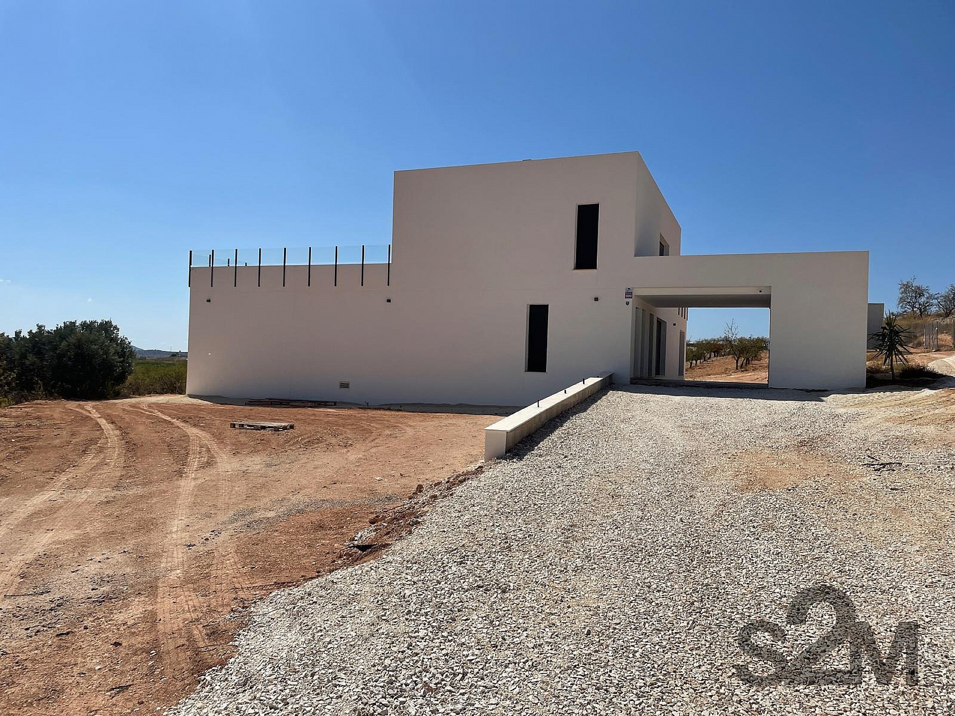 w_4qxiv2rax0cwnyhmamvx