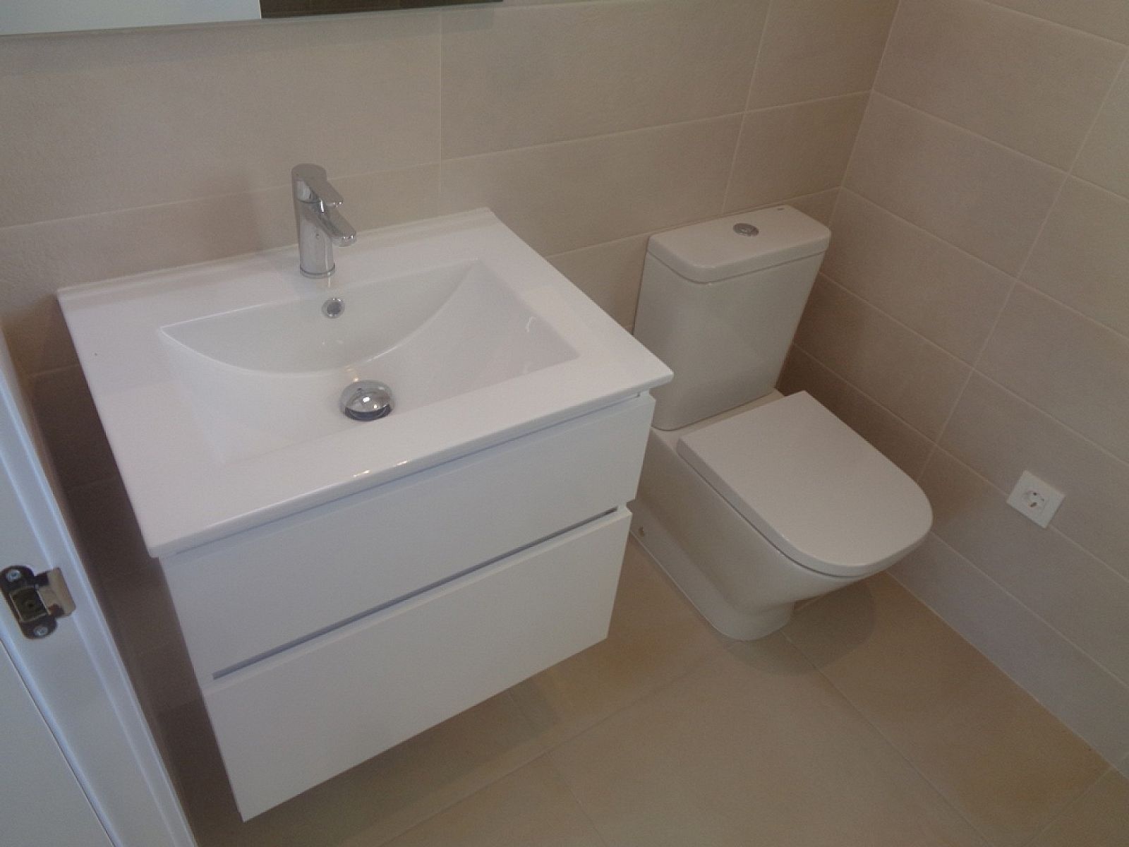 w_4spv74sc8zp8buaiivua