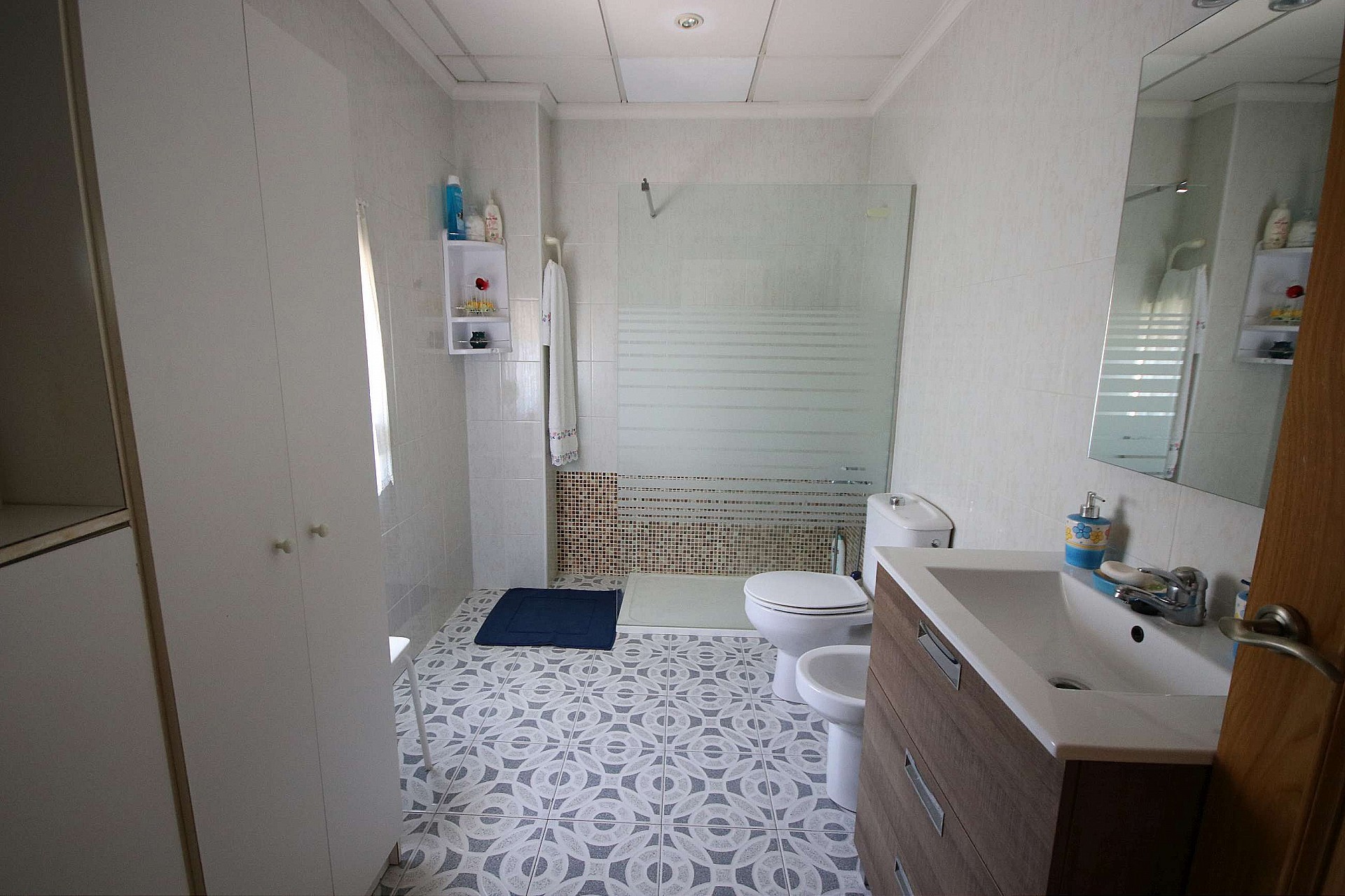 w_5cdw068id4qb5xvaqyys