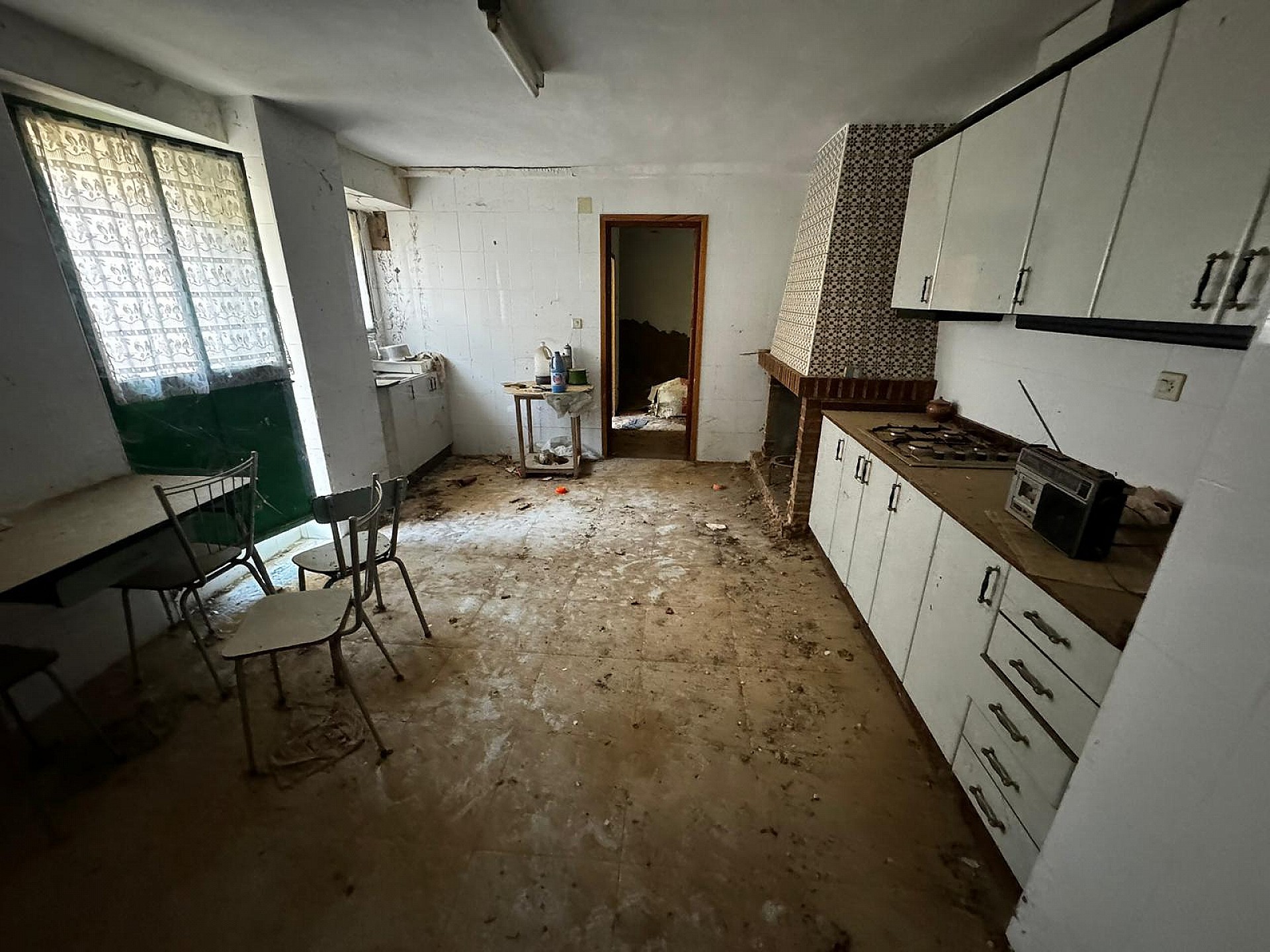 w_5iusgbrzaxz2jpx7oz68