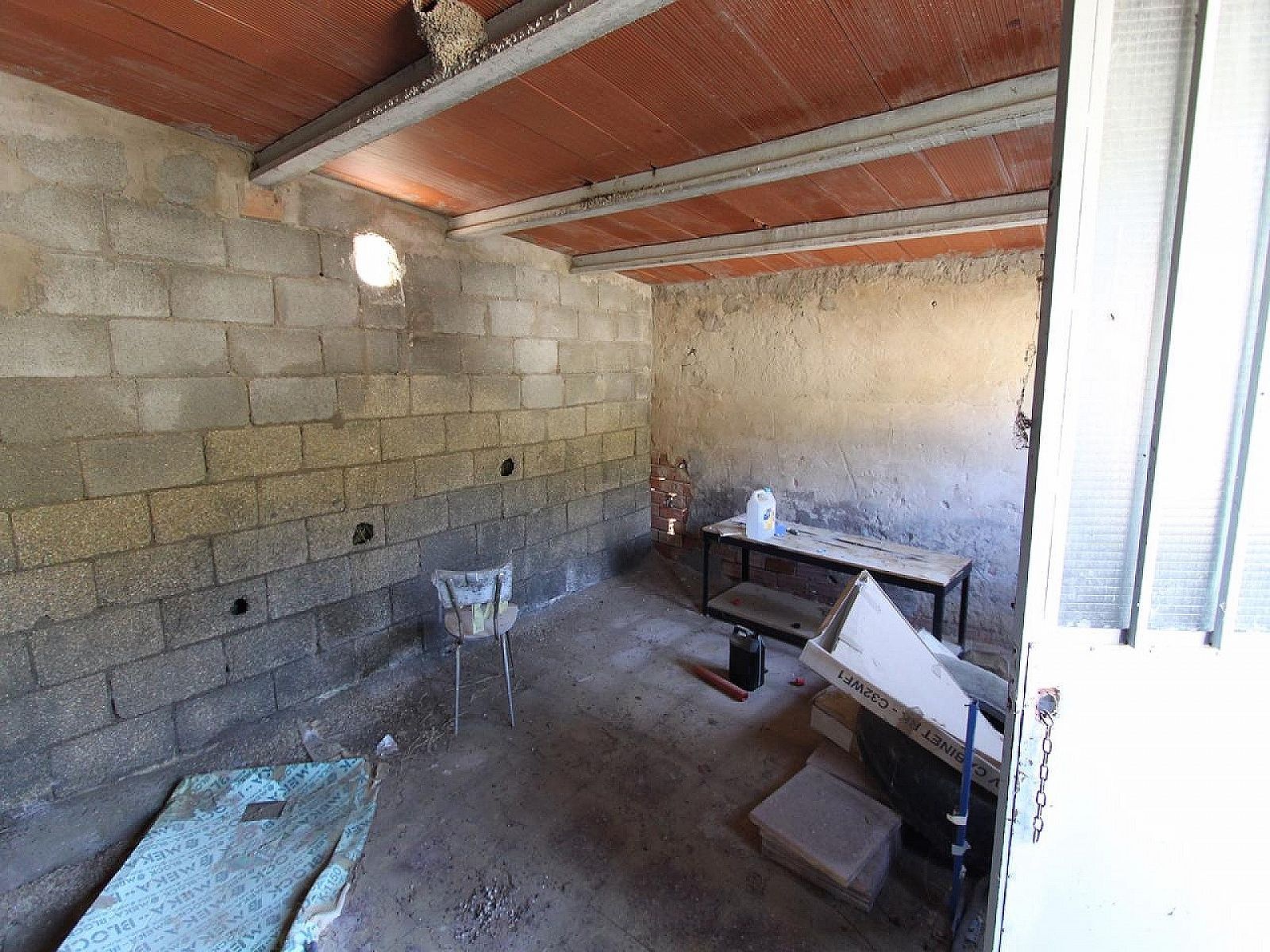 w_6ysrzunaamsts76u4uoh