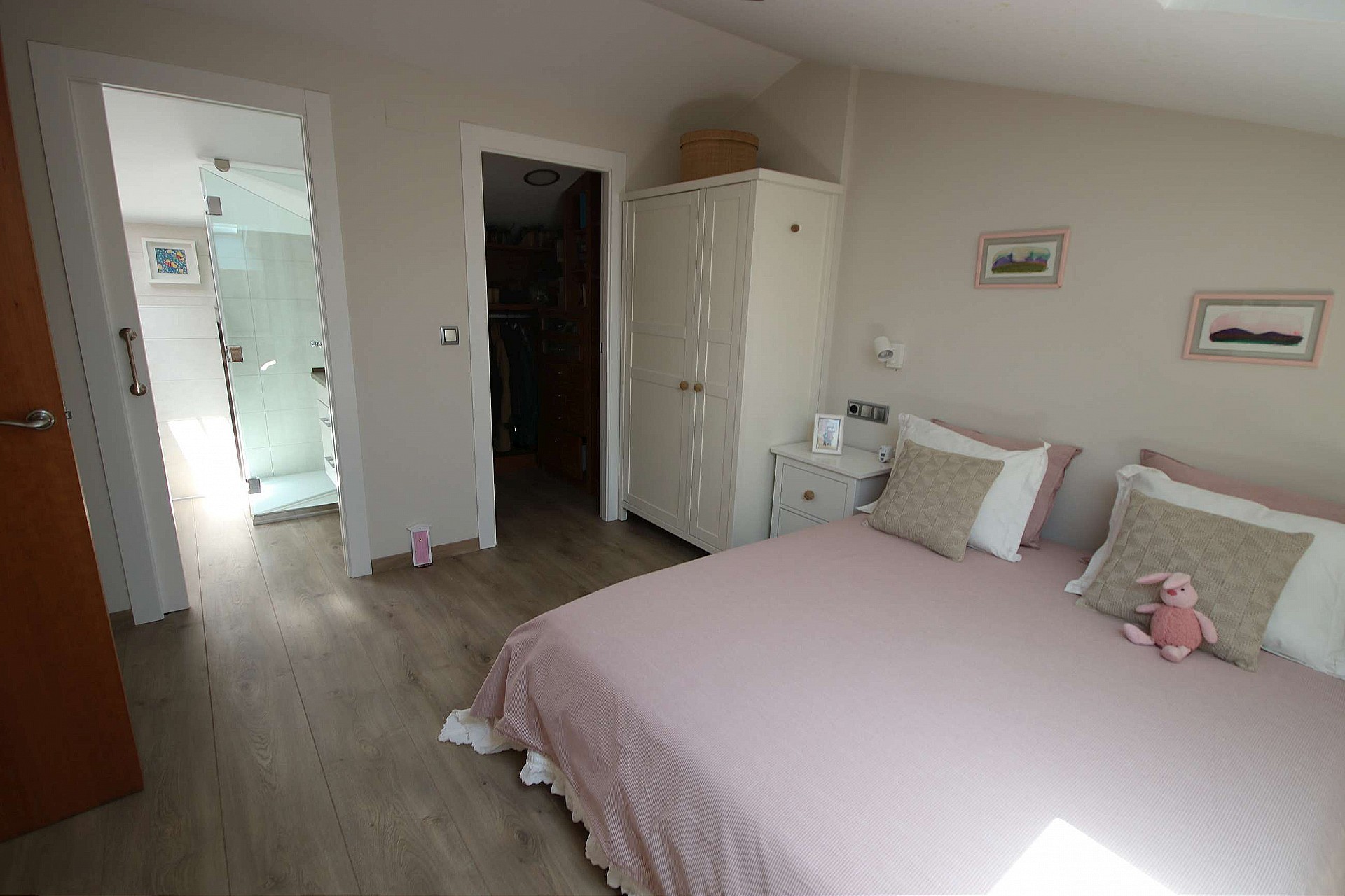 w_7tzqdrcz44ngod3dnoy3