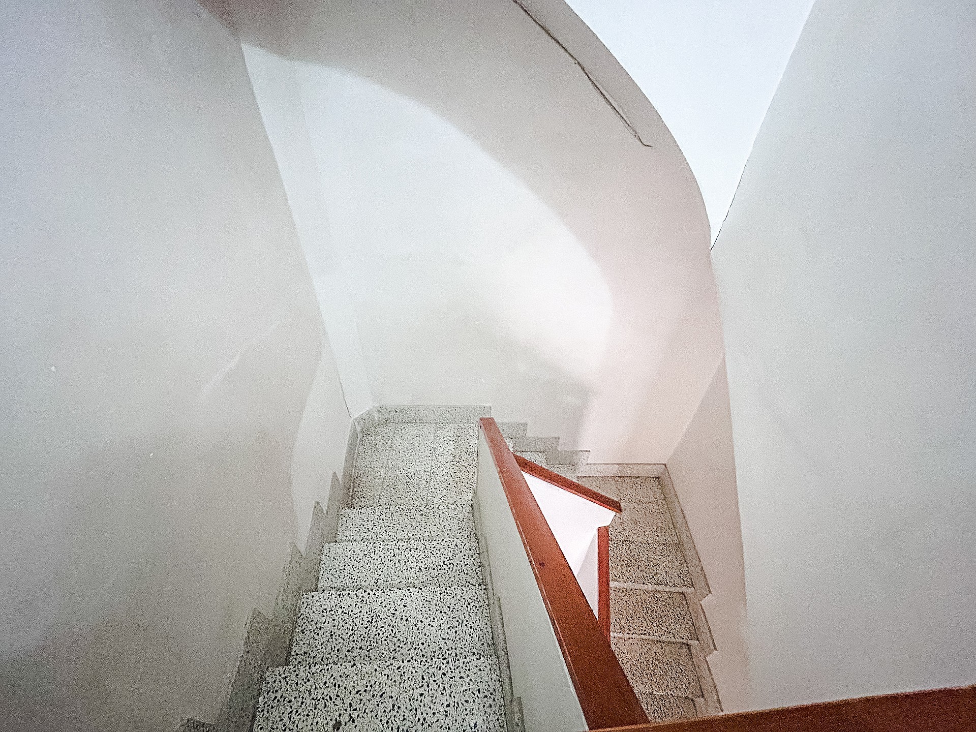 w_8877yiwqkwugz5ka8ikc