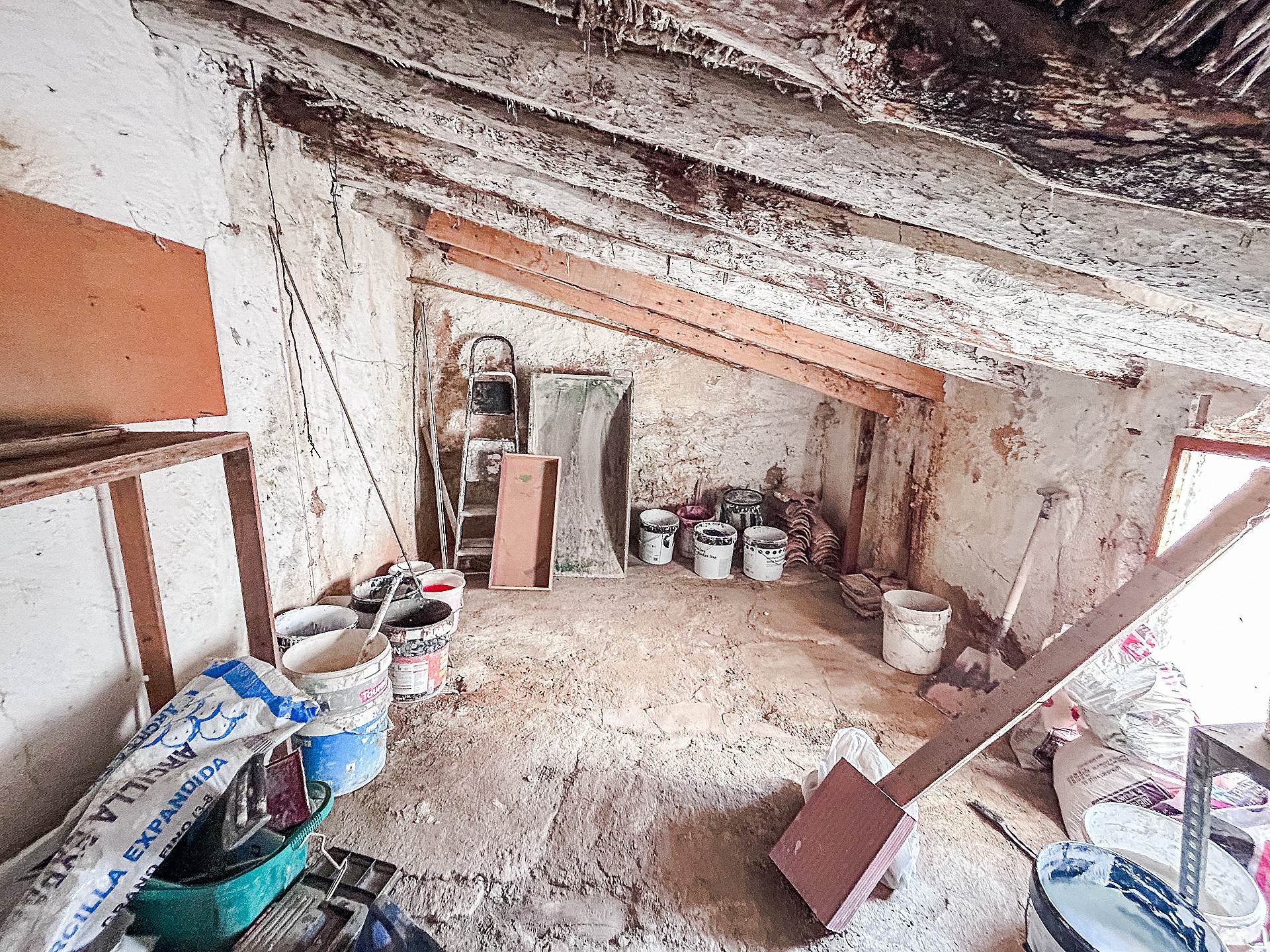 w_a64fakigx774vkjckzz4