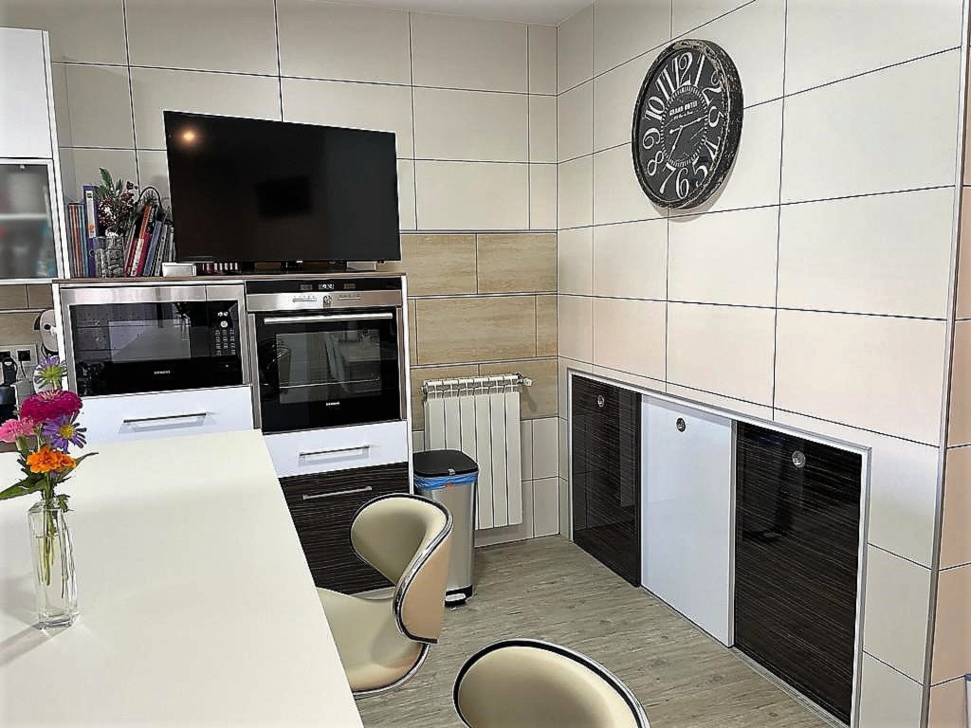 w_adb4w73bmmkfzxrcgb85