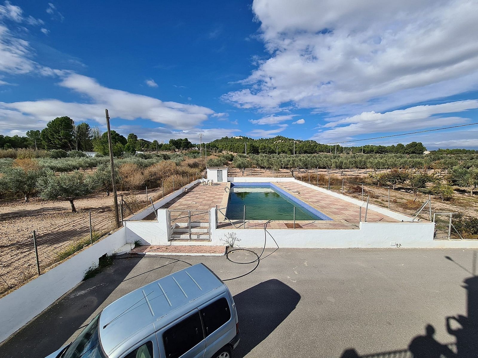 w_admdthsy34ajgqidd3p3