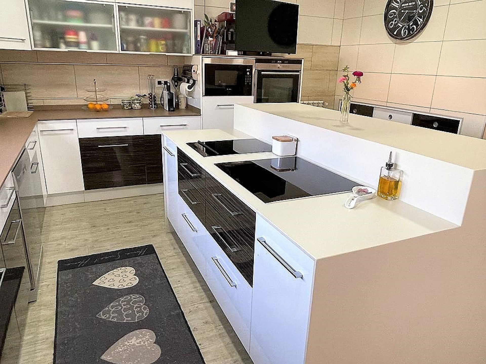 w_b40xs5pegkqhqo8zqbdx