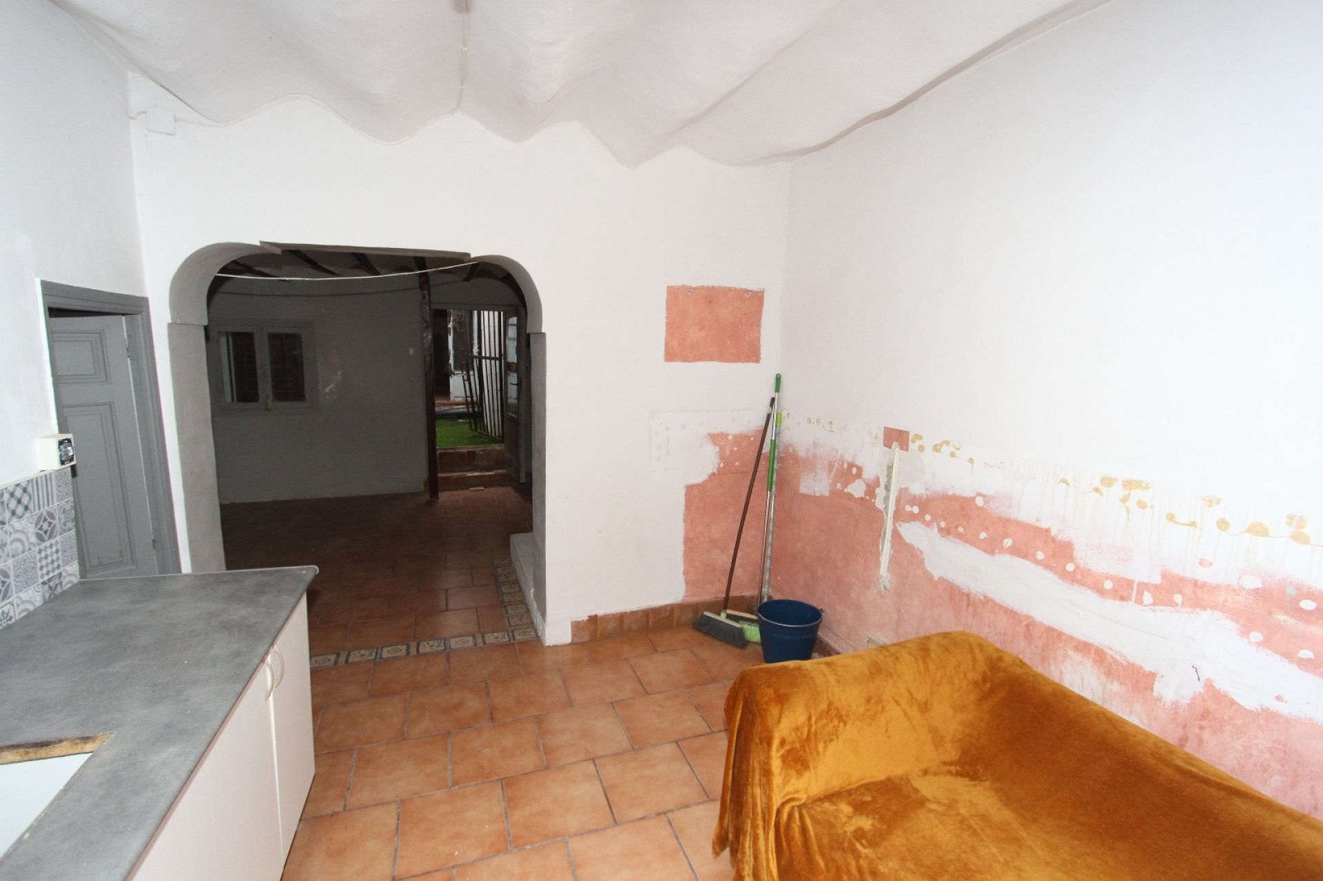 w_ce82d3f03db8445b935e849f4653a065