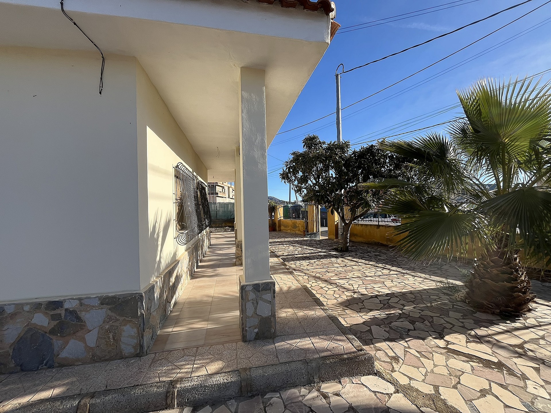 w_cfirazzb33isvsg65a2t