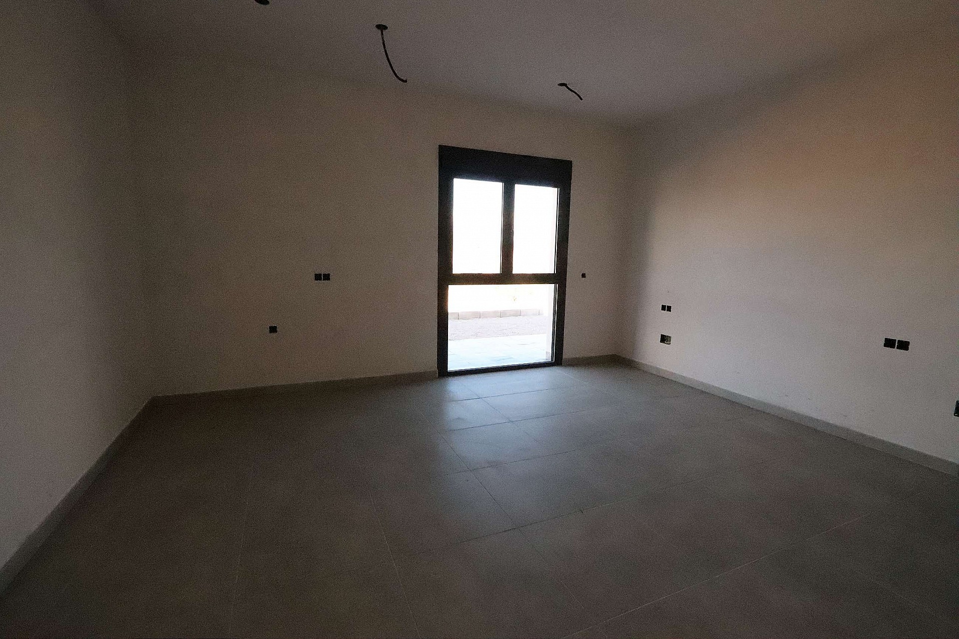 w_cuo58um25xrfh534s2yw