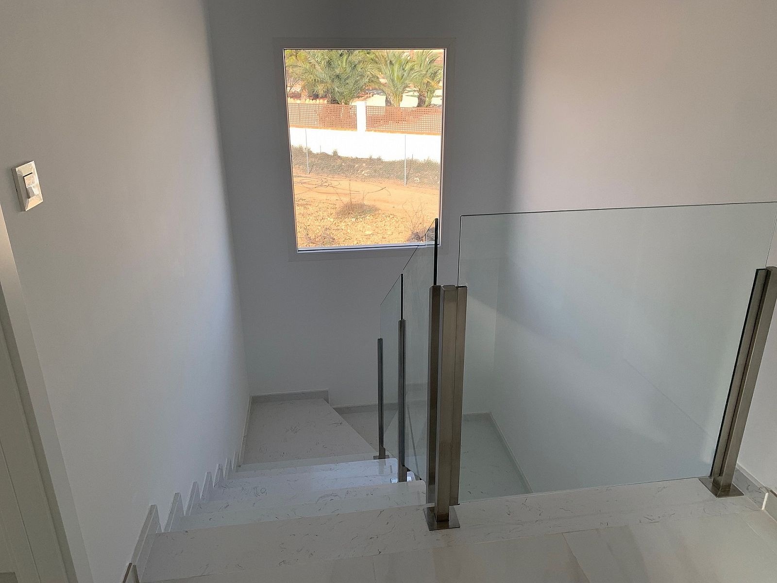 w_d2003v0sad0h0gtt4irj