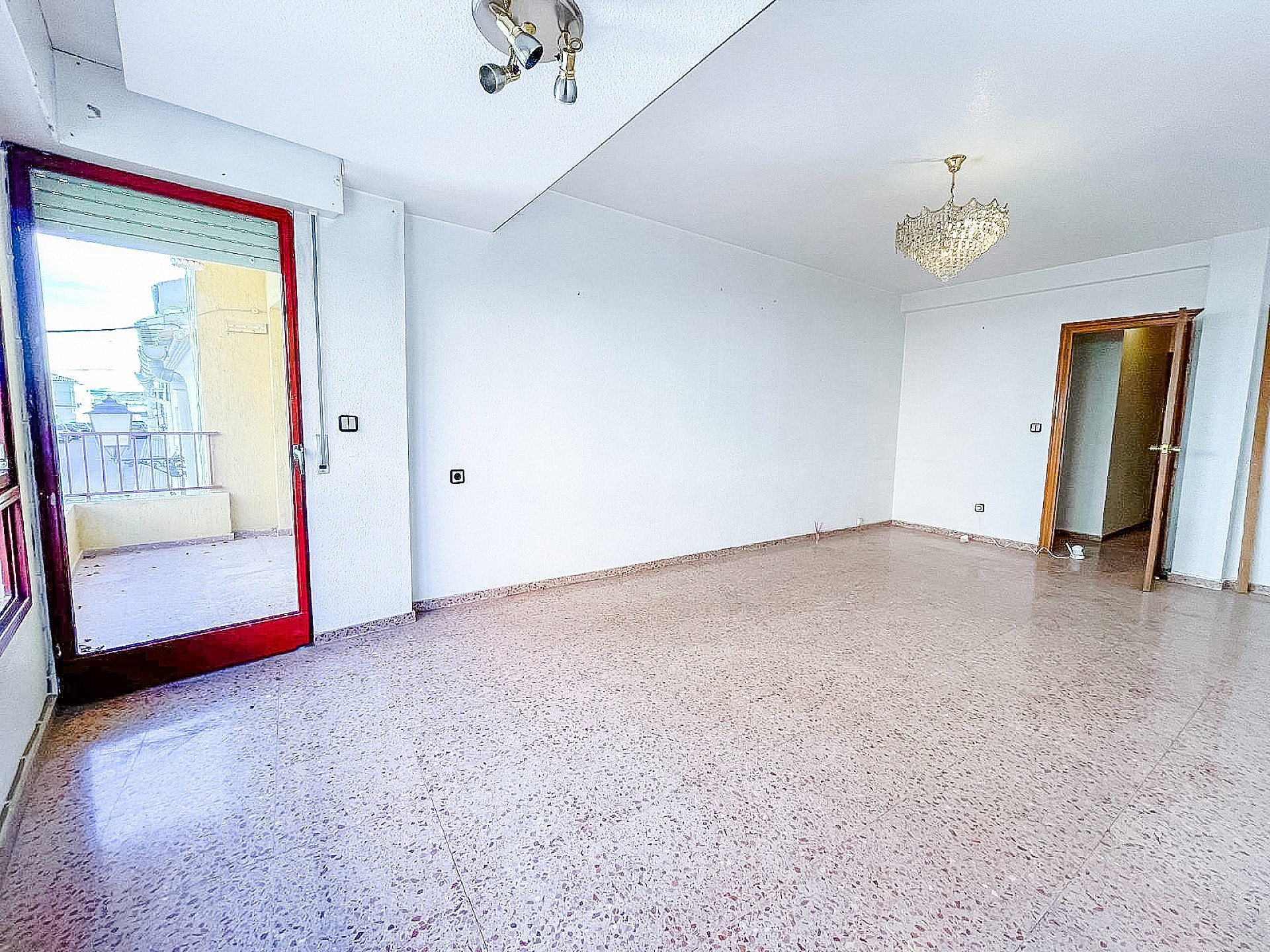 w_d8pb8ee0warwhf5ktn4u