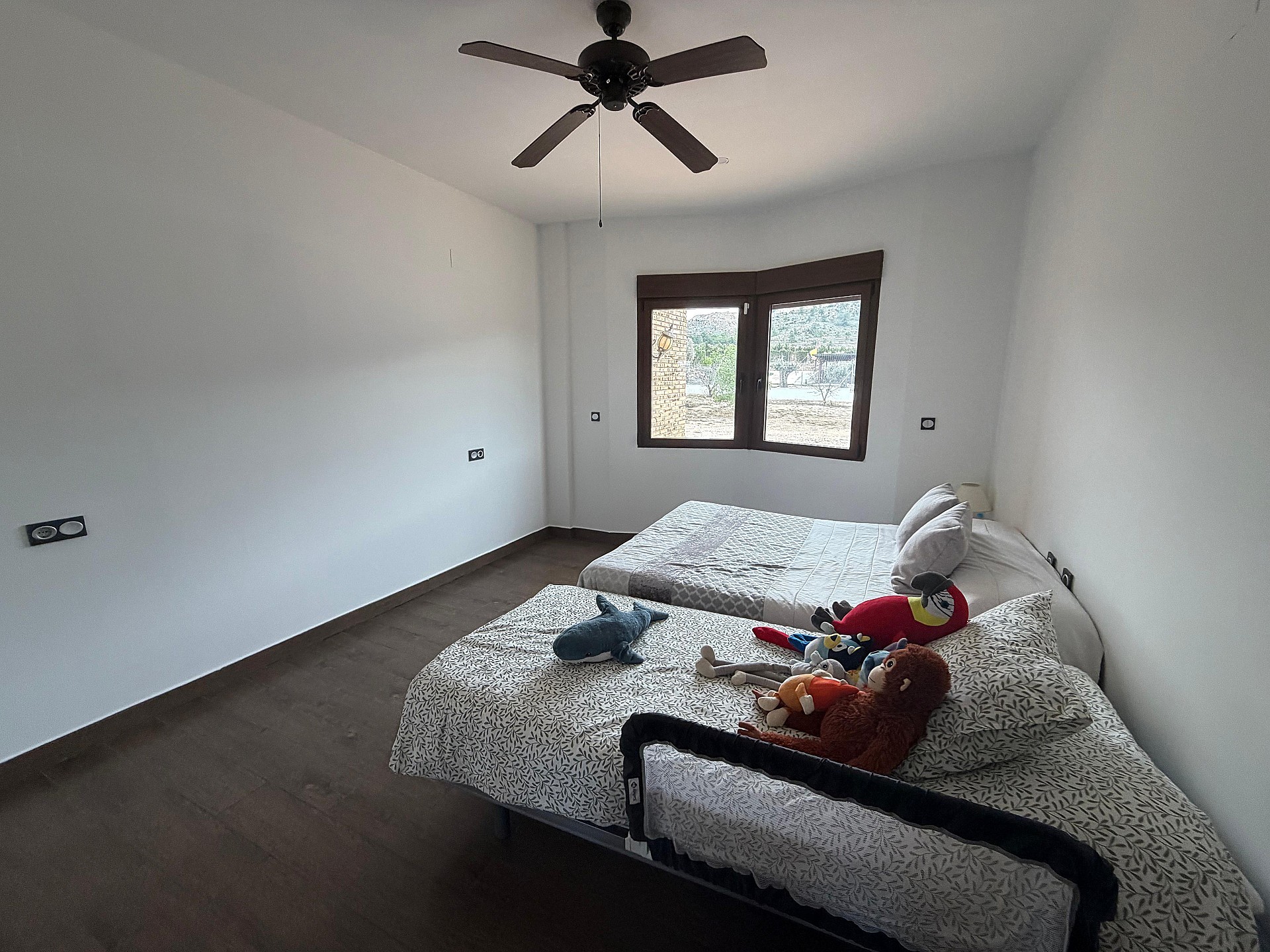 w_dhyewv76miasojwpgwkh