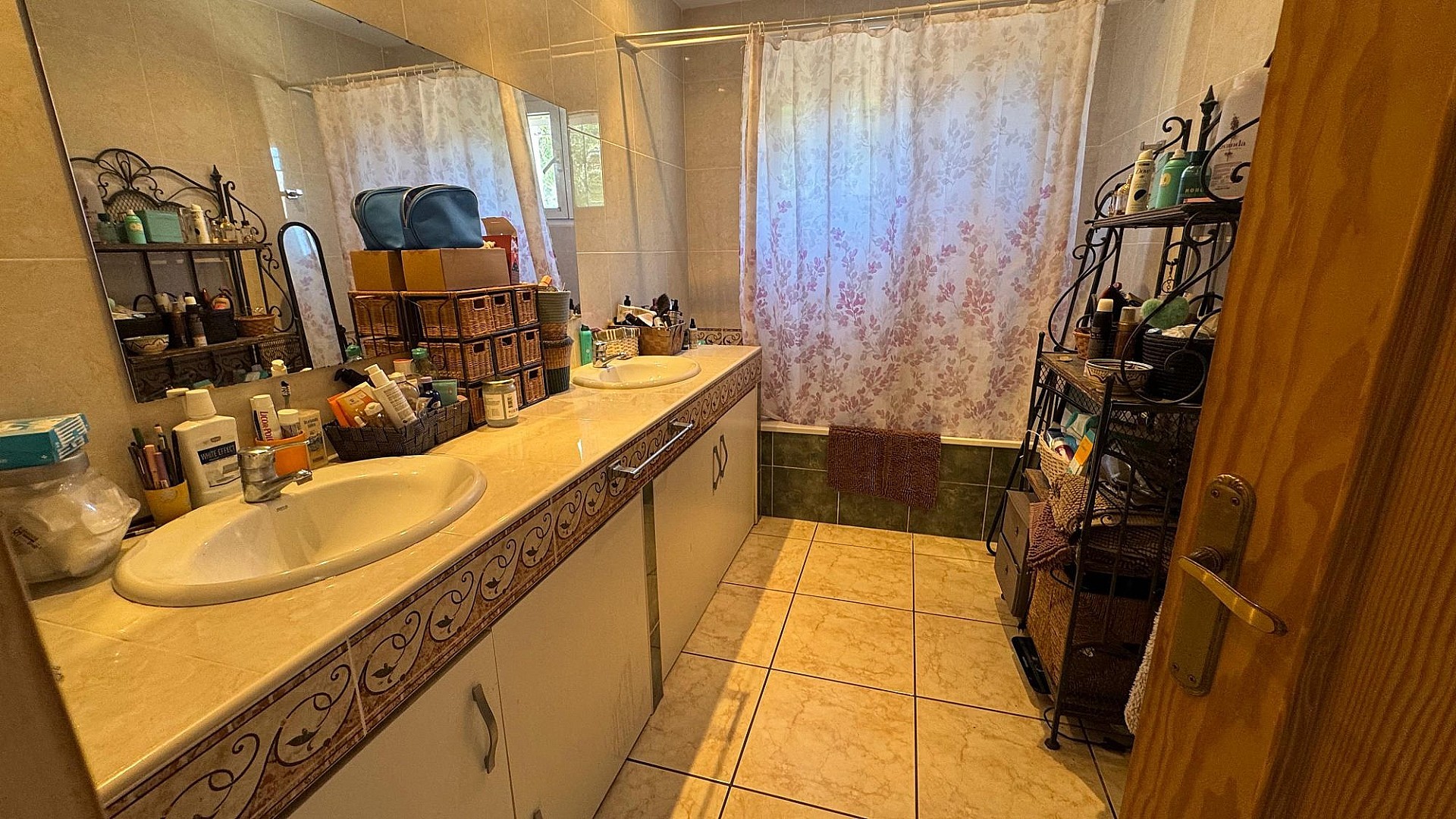 w_duf2704efckqdkzay3zp