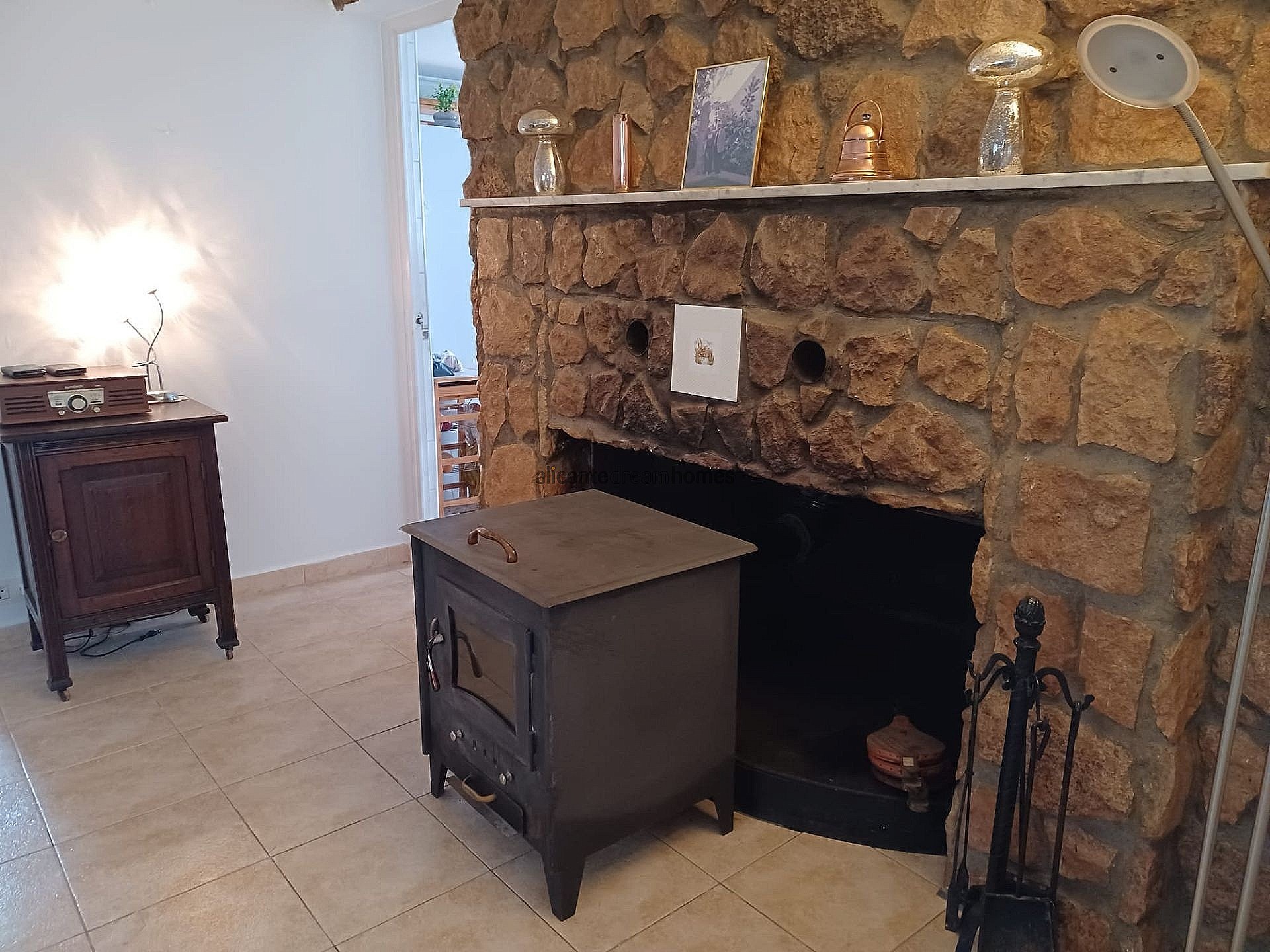 w_gb0jwb68ar8jyb4ztx3u