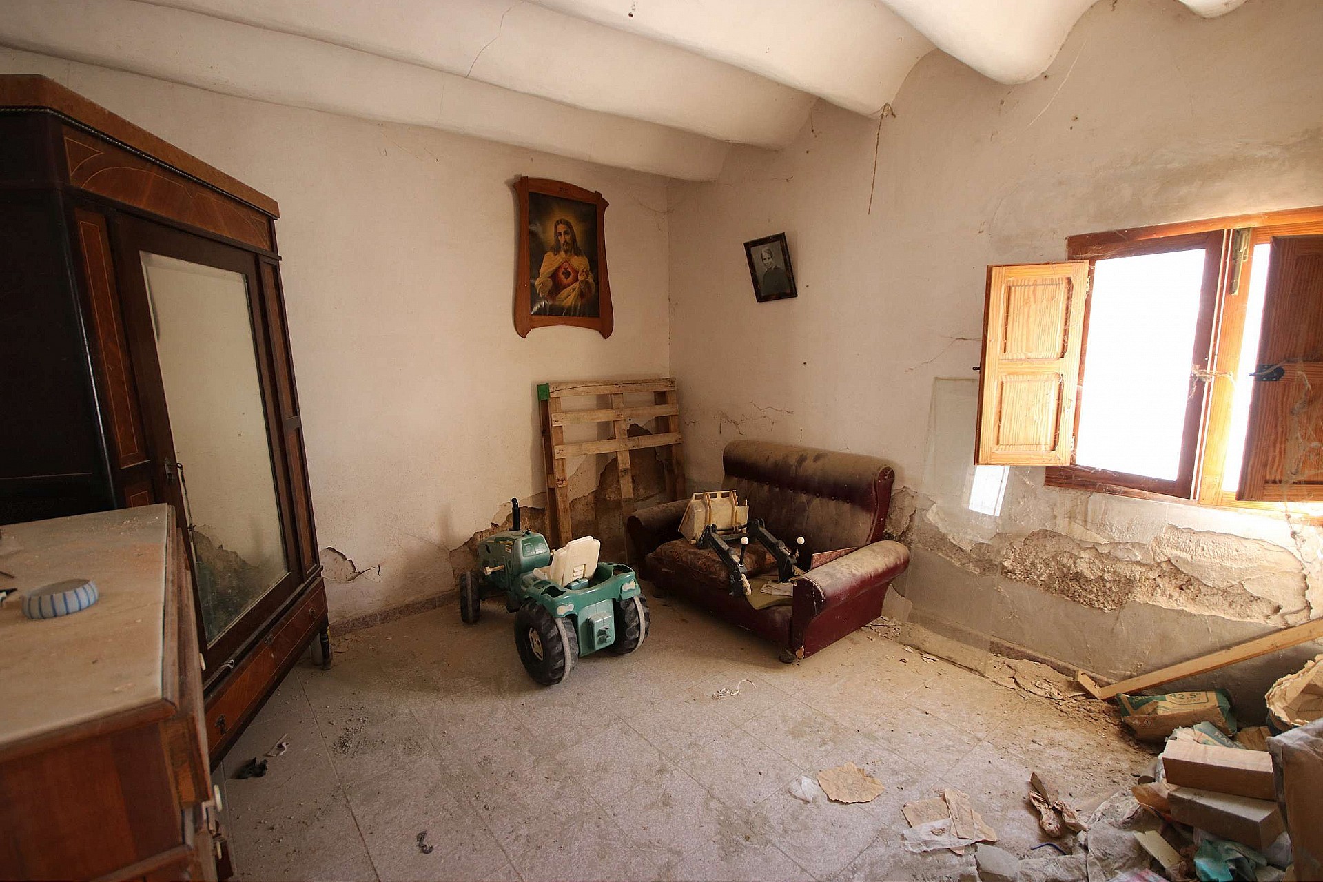 w_giar2tgwzv446tcpu84i