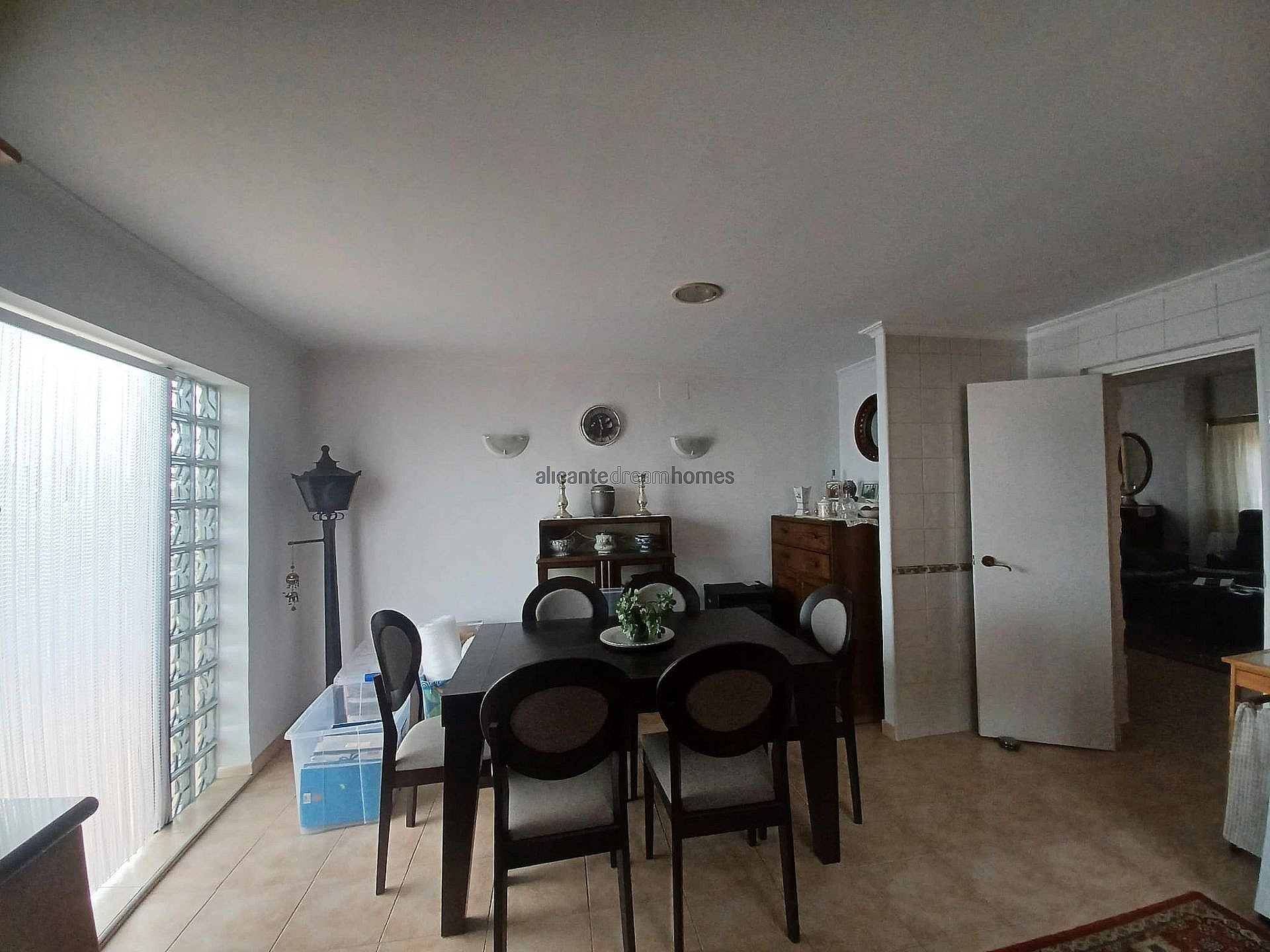 w_gkx0fqnrtduni6yugi0e