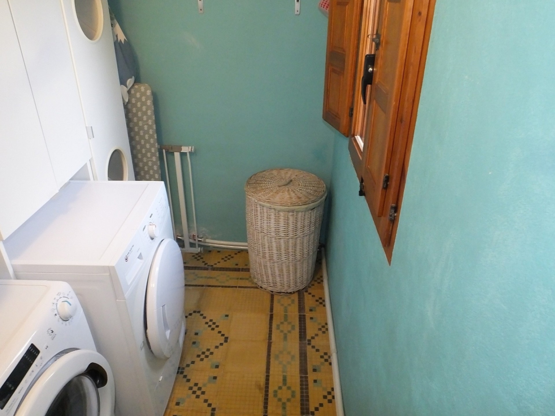 w_hgc6ui64csj4ucrzfgvc