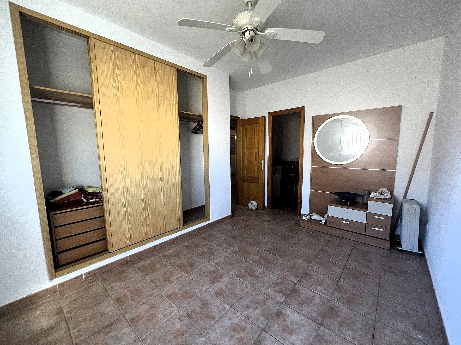 w_hwzpgovt2htb5nc8z4v8