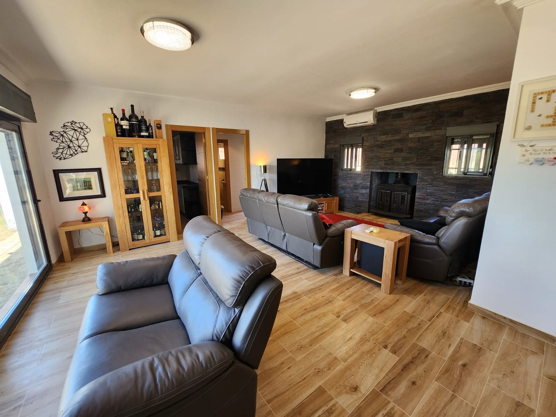 w_img-20230823-wa0016