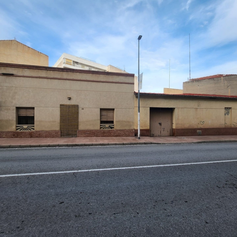 Stadthaus in Monovar (Alicante)