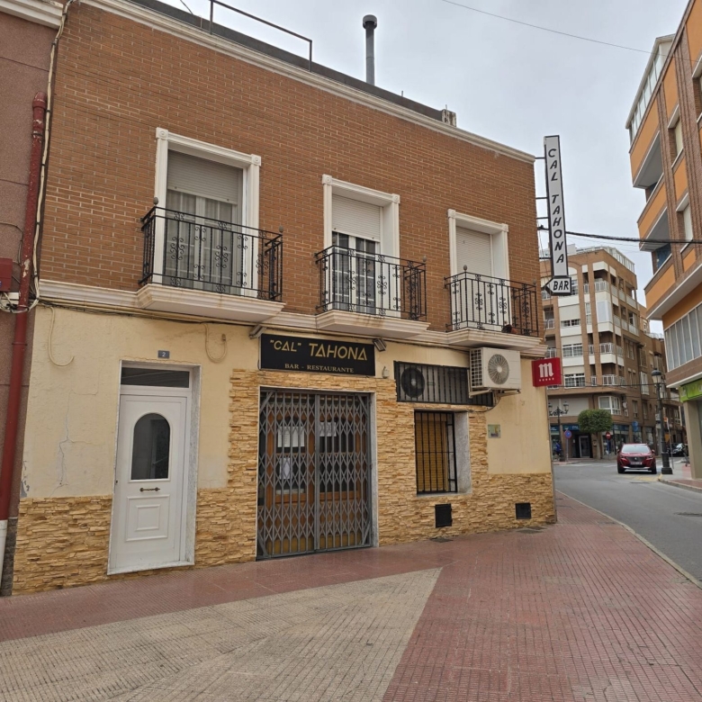 Apartment in Sax (Alicante)