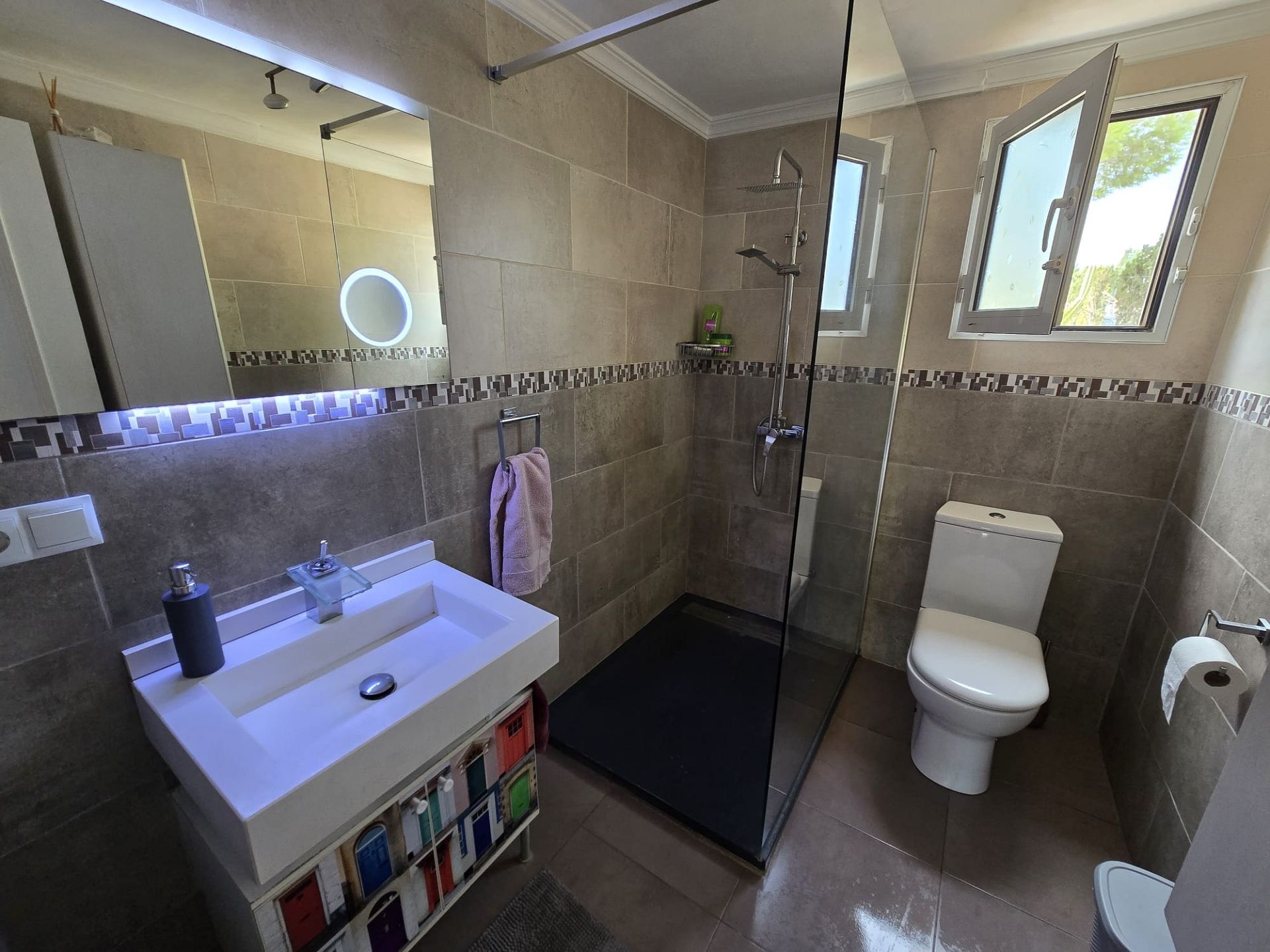 w_img-20251002-wa0094