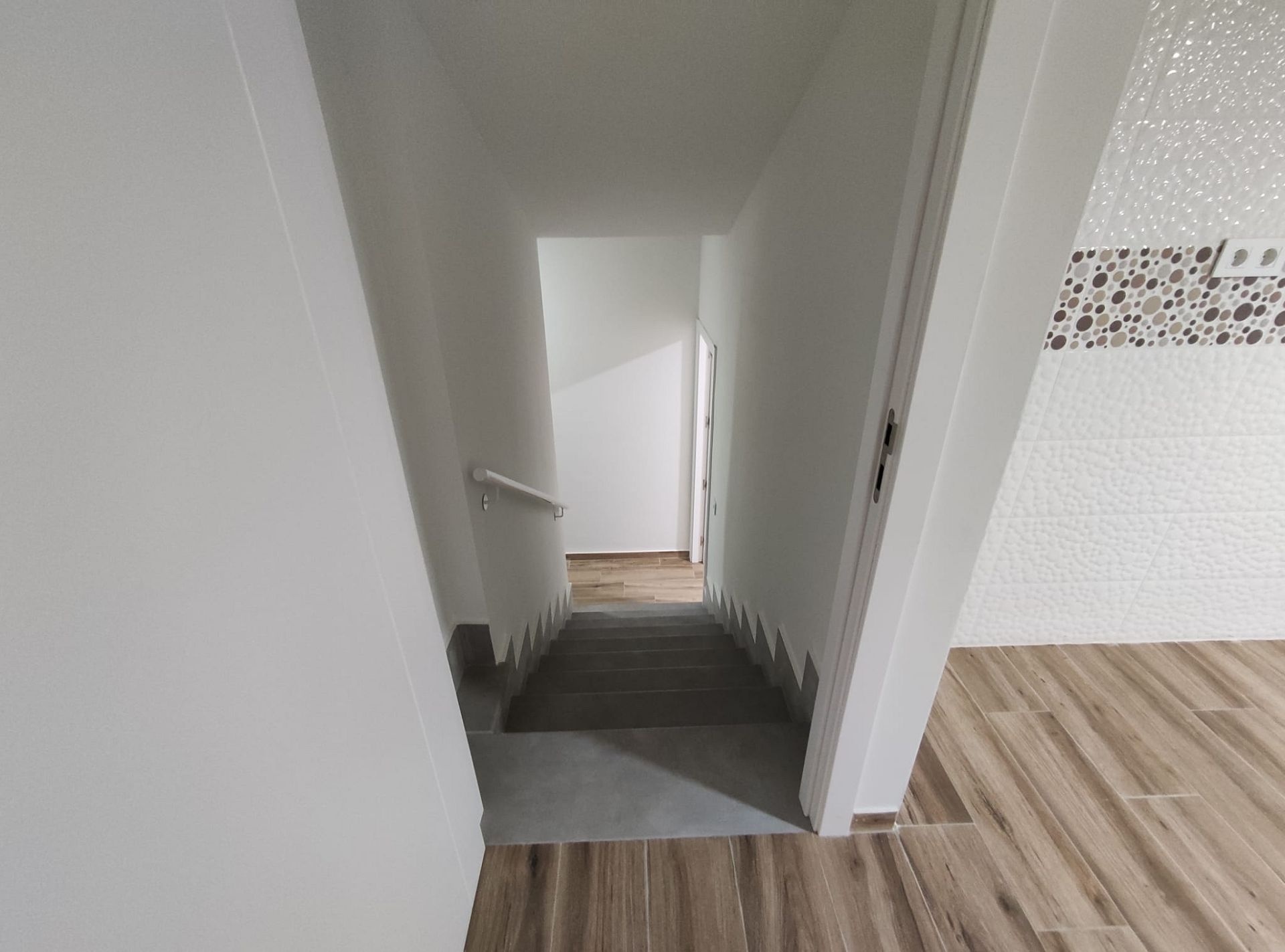 w_img-20251203-wa0009