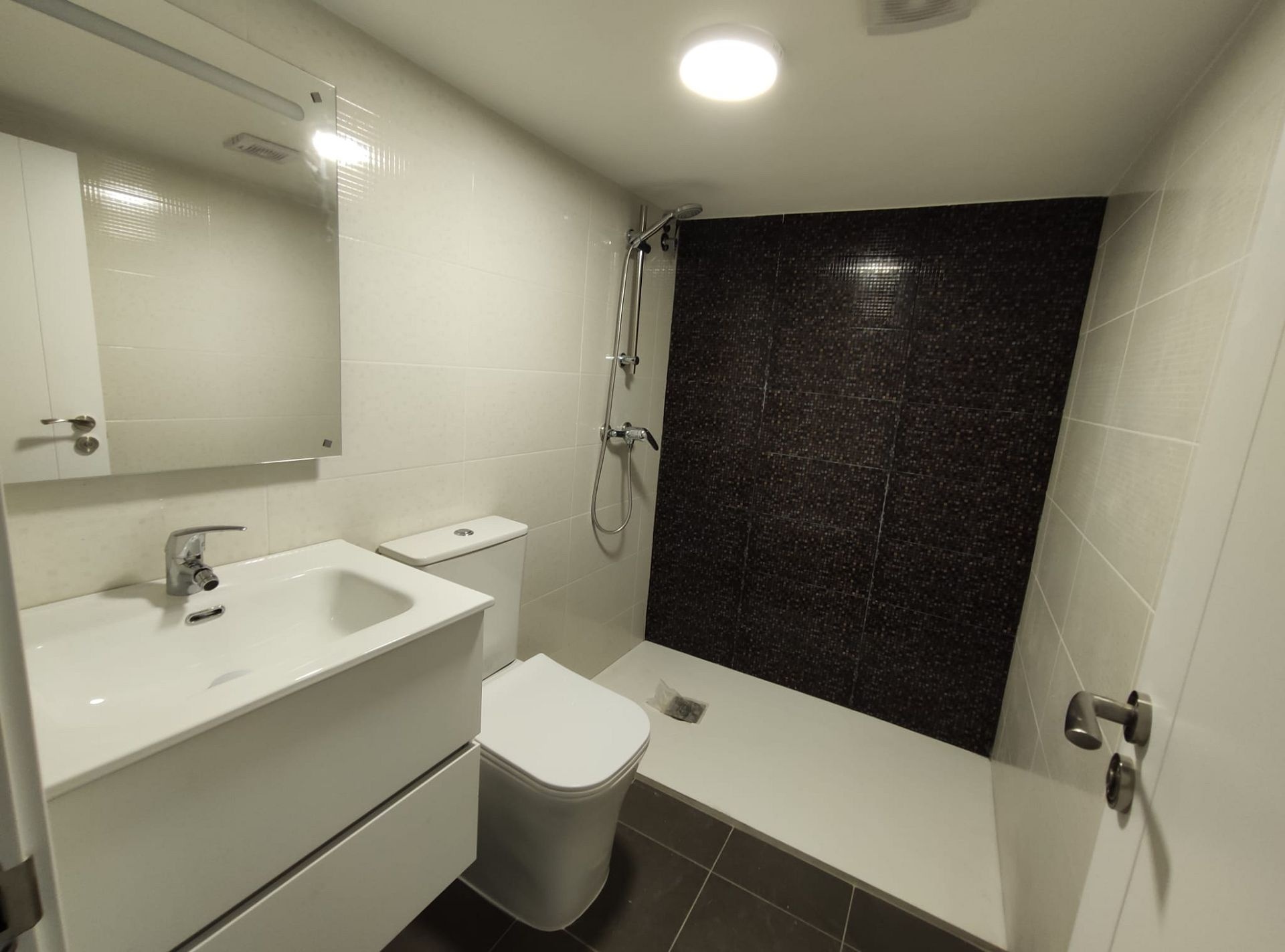 w_img-20251203-wa0022