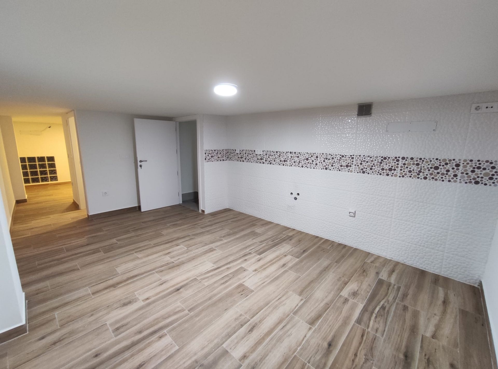 w_img-20251203-wa0026