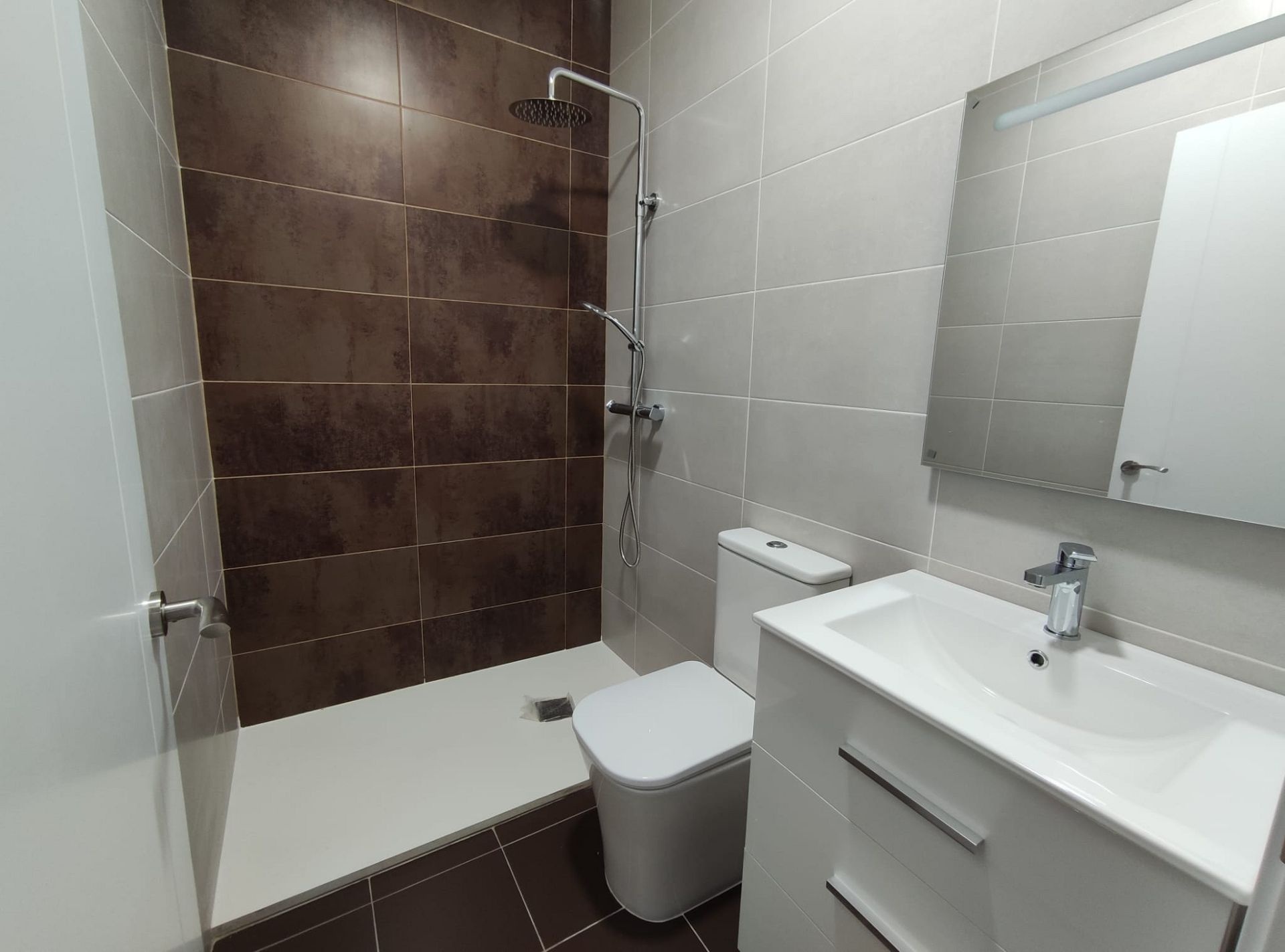 w_img-20251203-wa0027