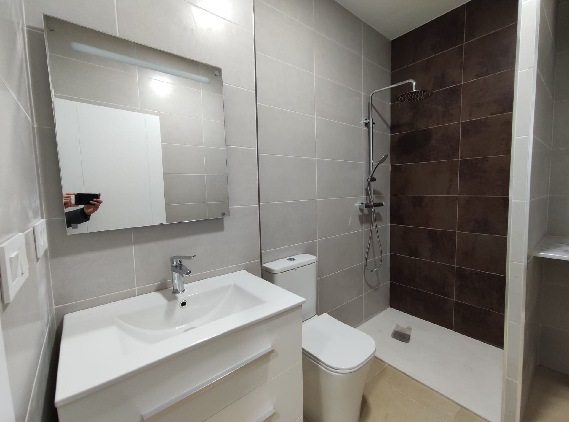 w_img-20251203-wa0045