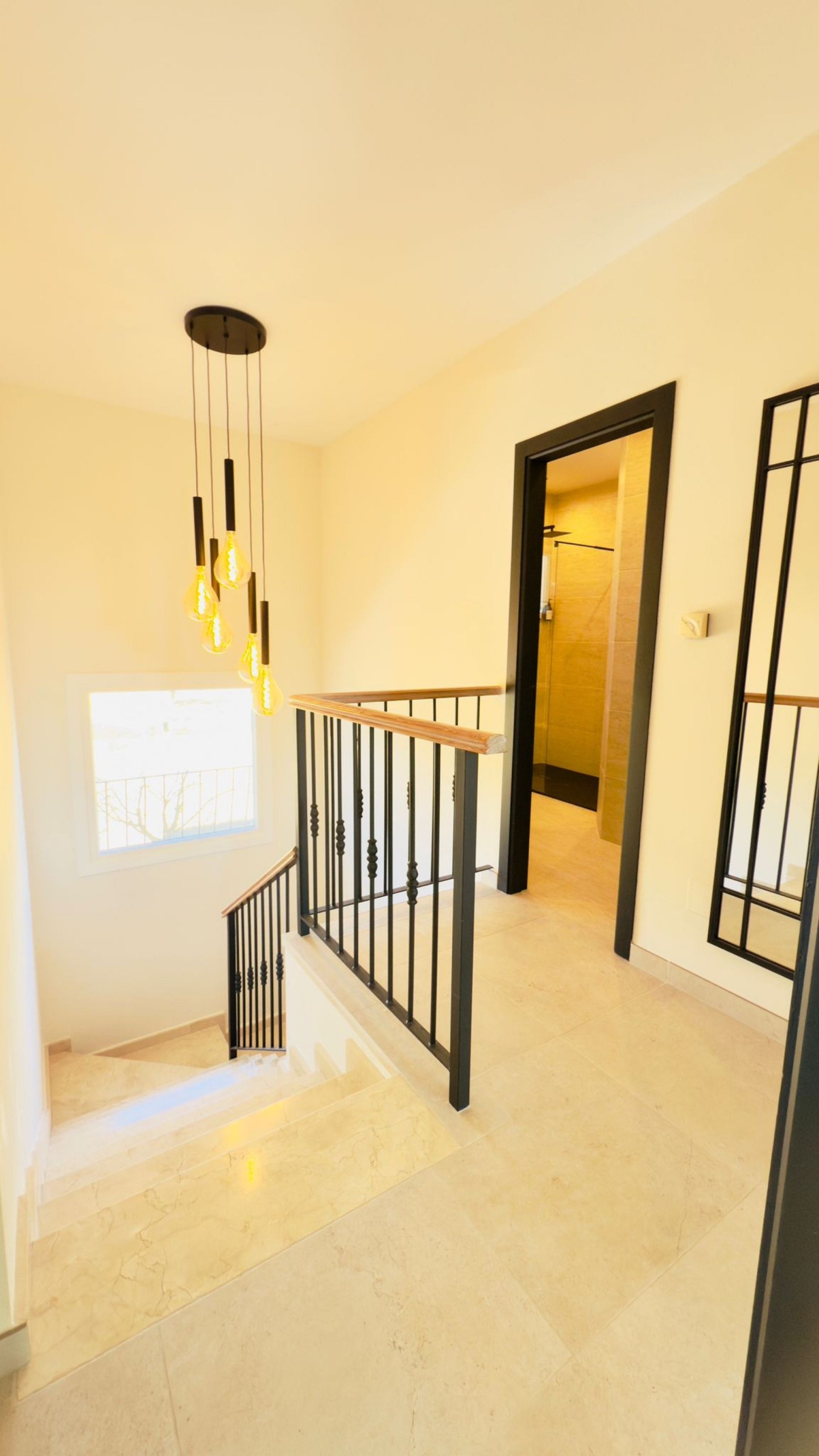 w_img-20251210-wa0032