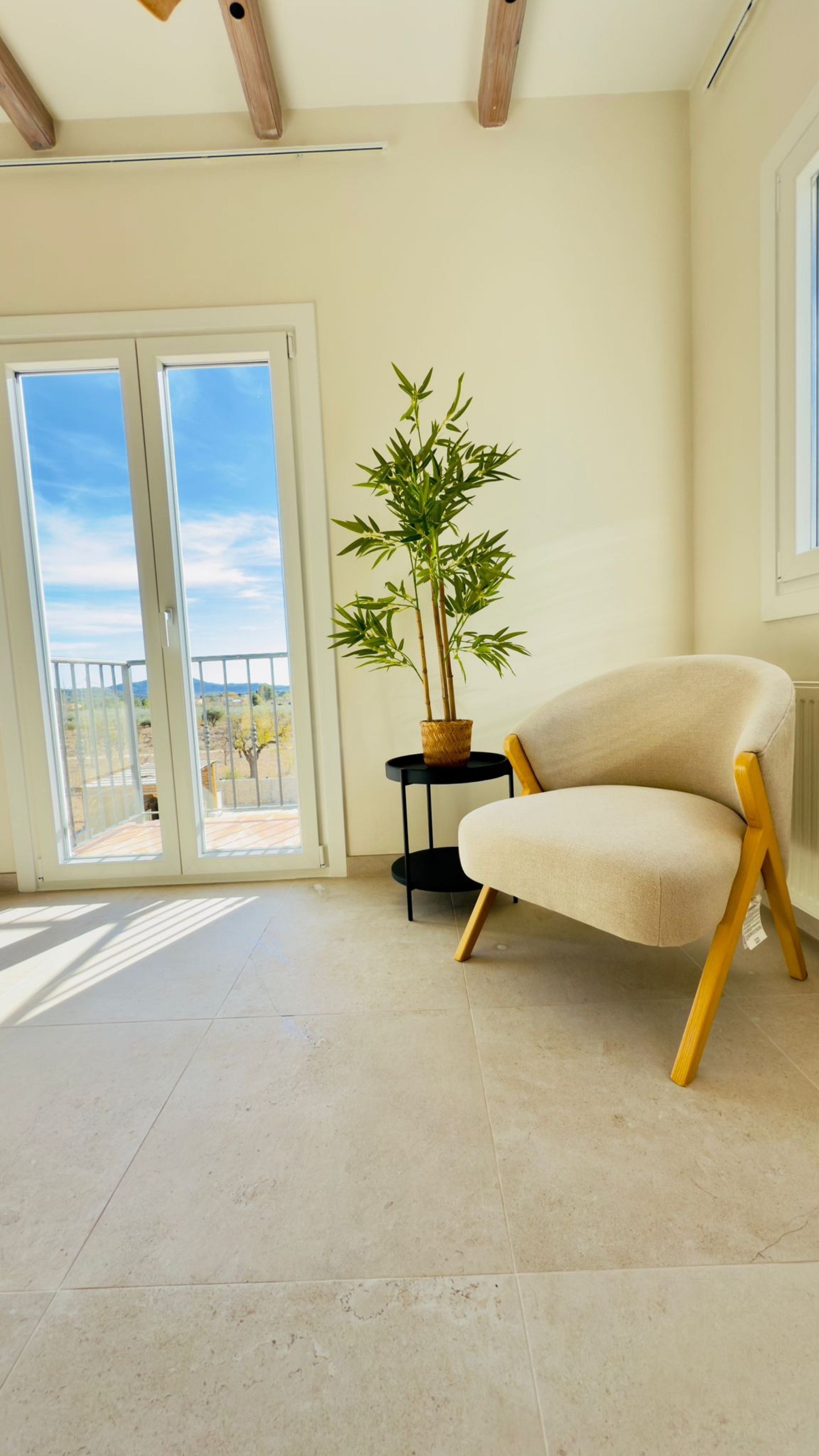 w_img-20251210-wa0042