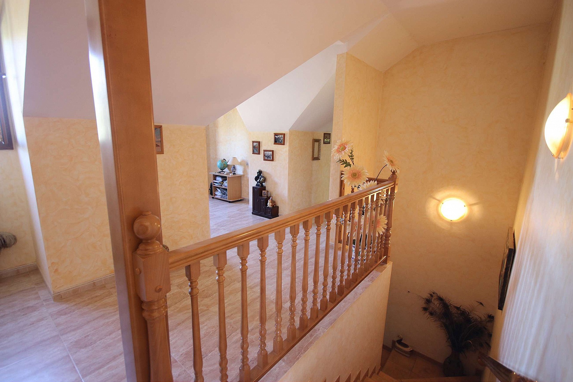 w_ioi3cv6tt74mmt4xqqun